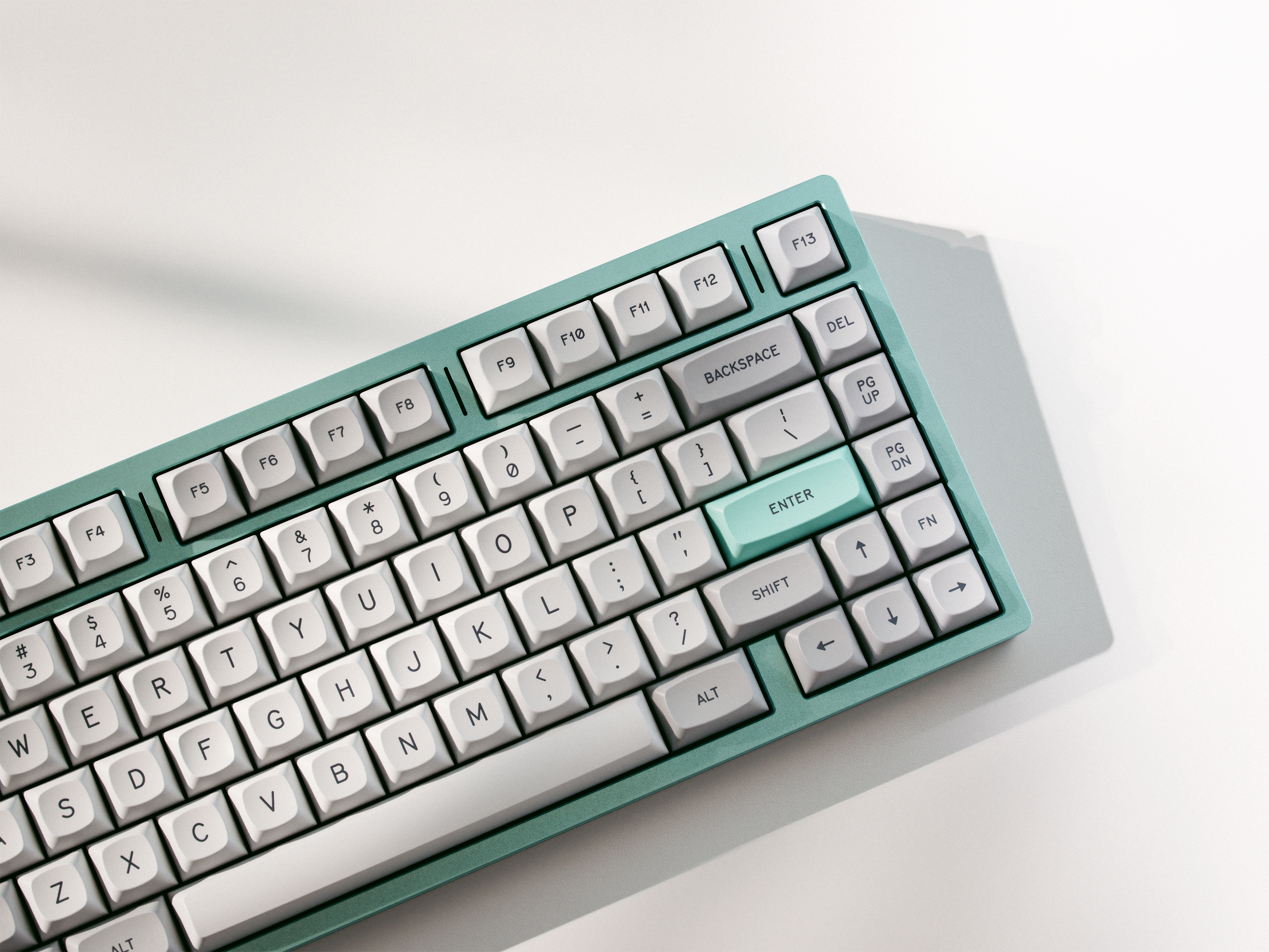 (In Stock) GMK MTNU Modern Dolch Keycap Set