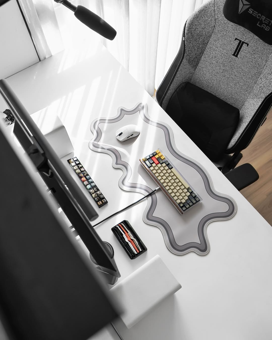 (Coming Soon) Substance Deskmat R2