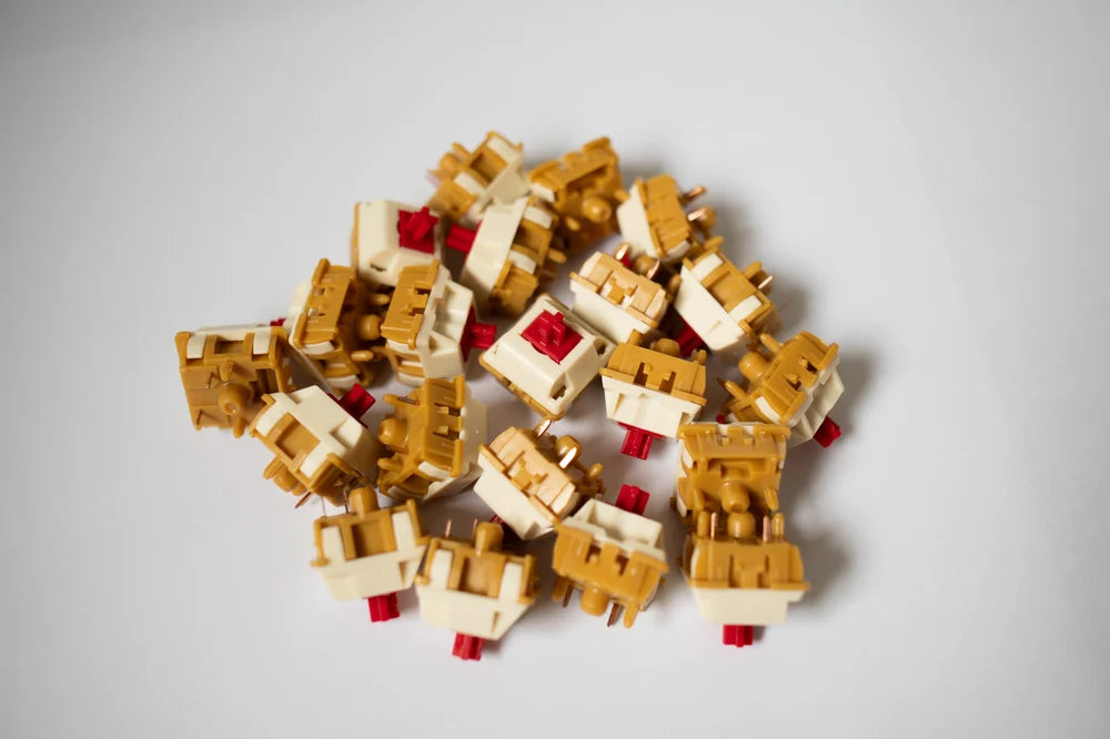 (In Stock) Bsun Strawberry Cheesecake R2 Switches