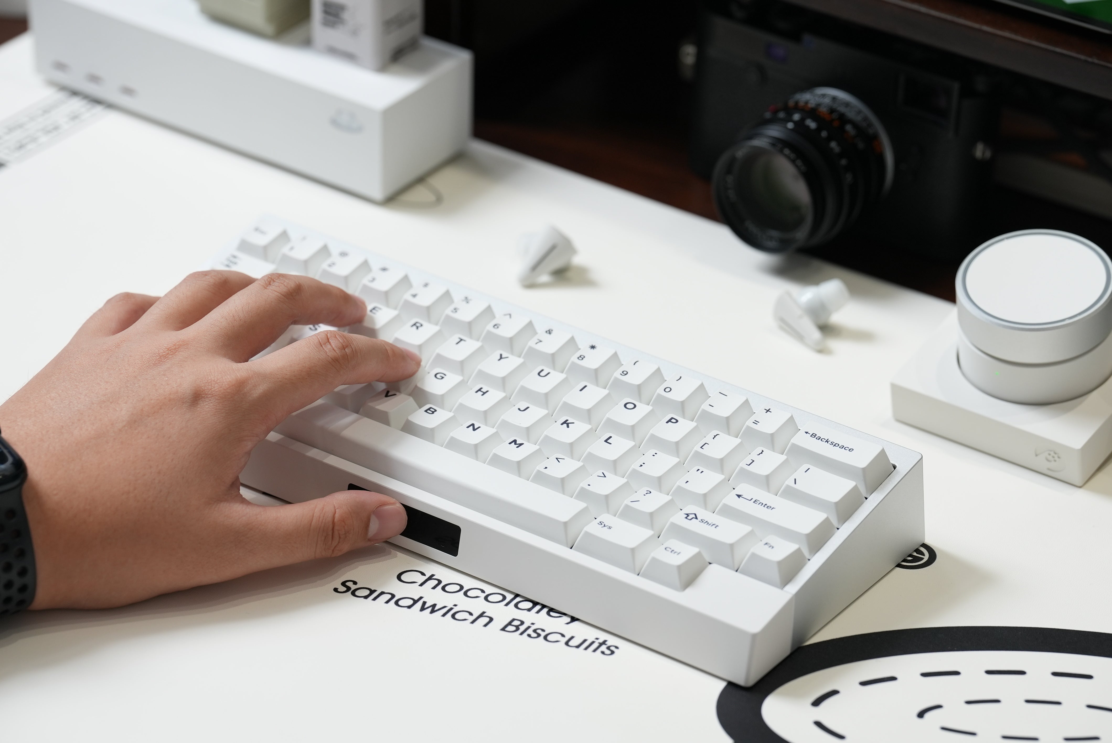 (Group Buy) AM Compact Touch R2 Keyboard Kit