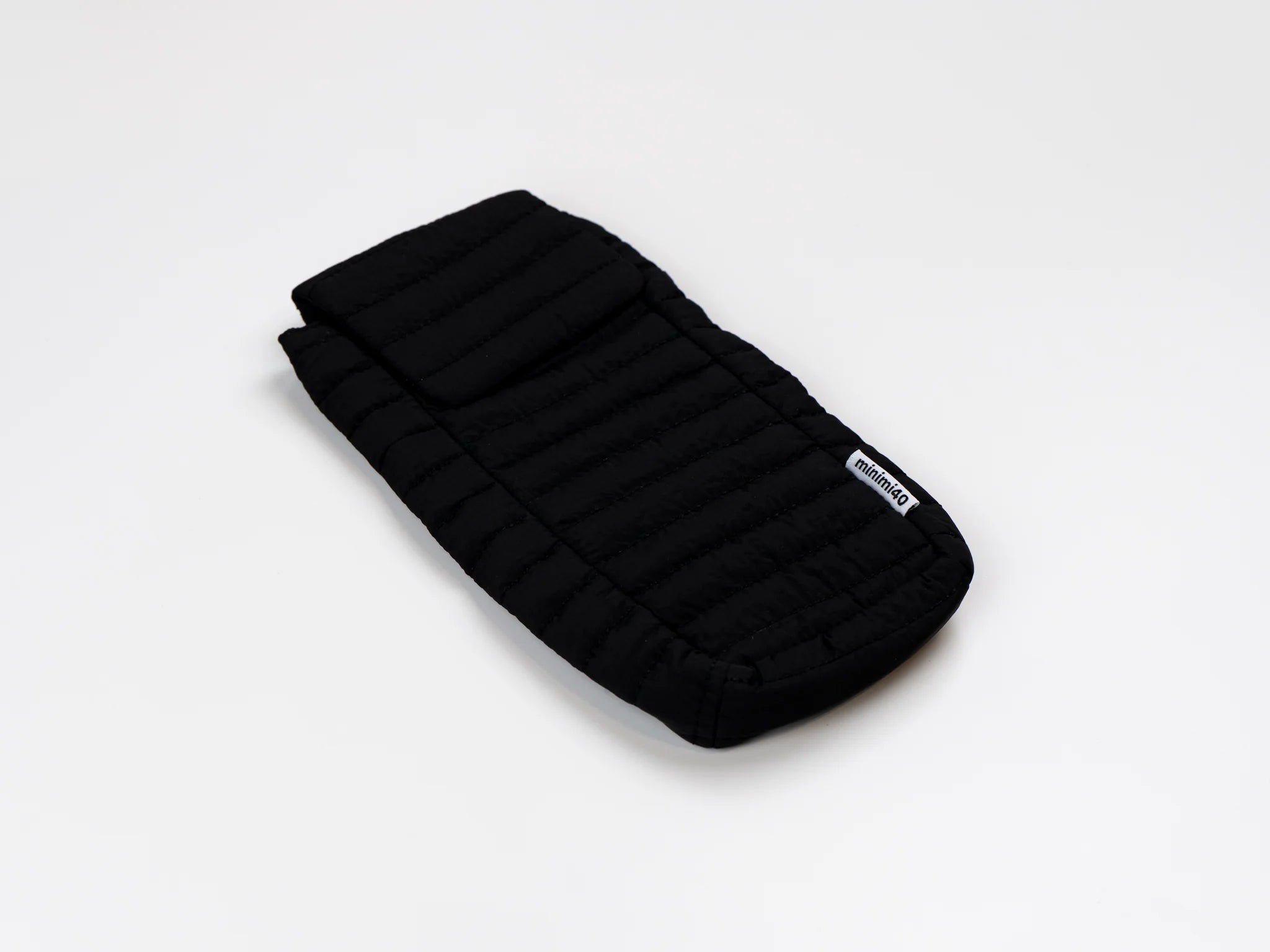 (Group Buy) Minimi40 Extra Cases, Straps & Pouches