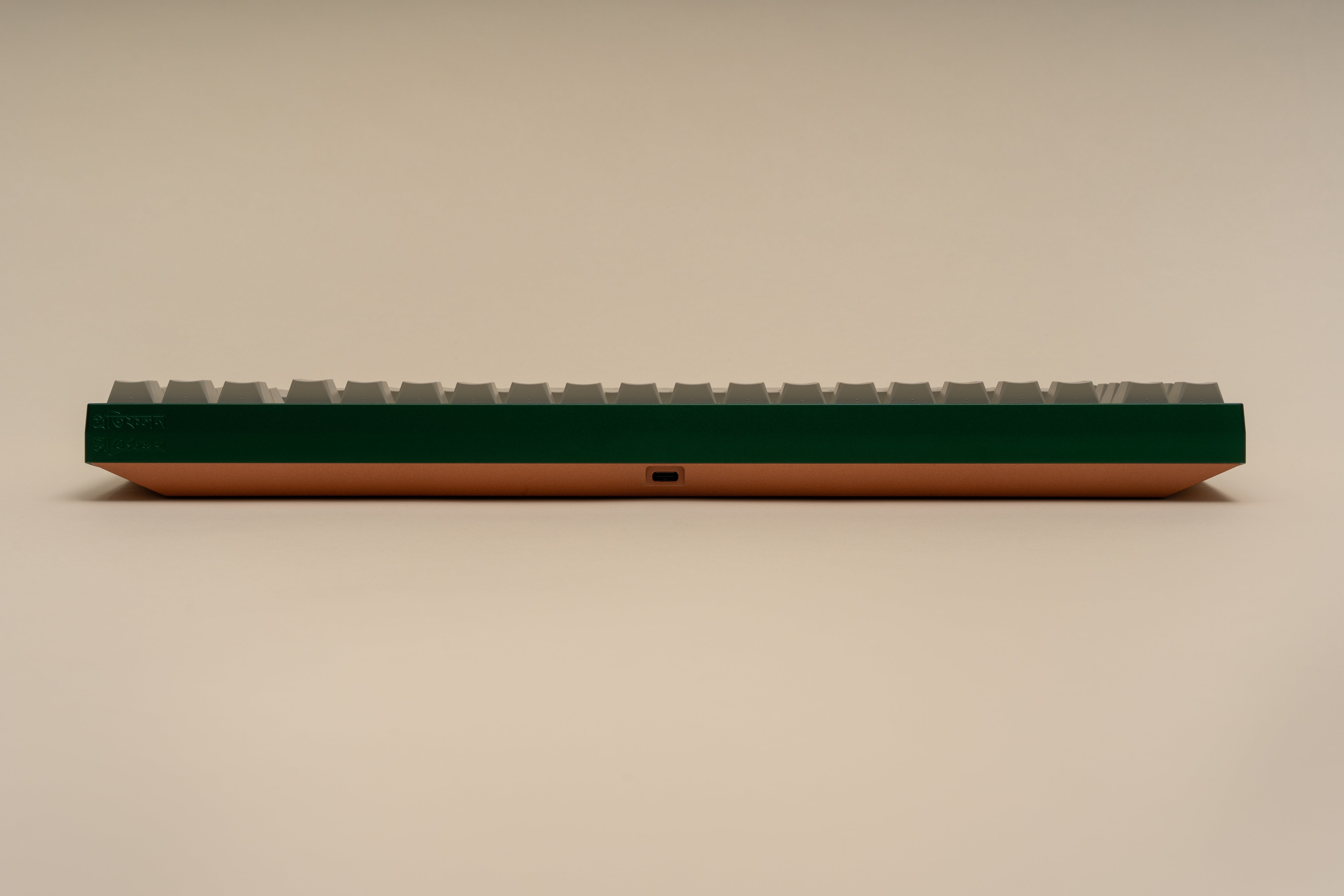 (Group Buy) Reflection XT FRLTKL Keyboard Kit