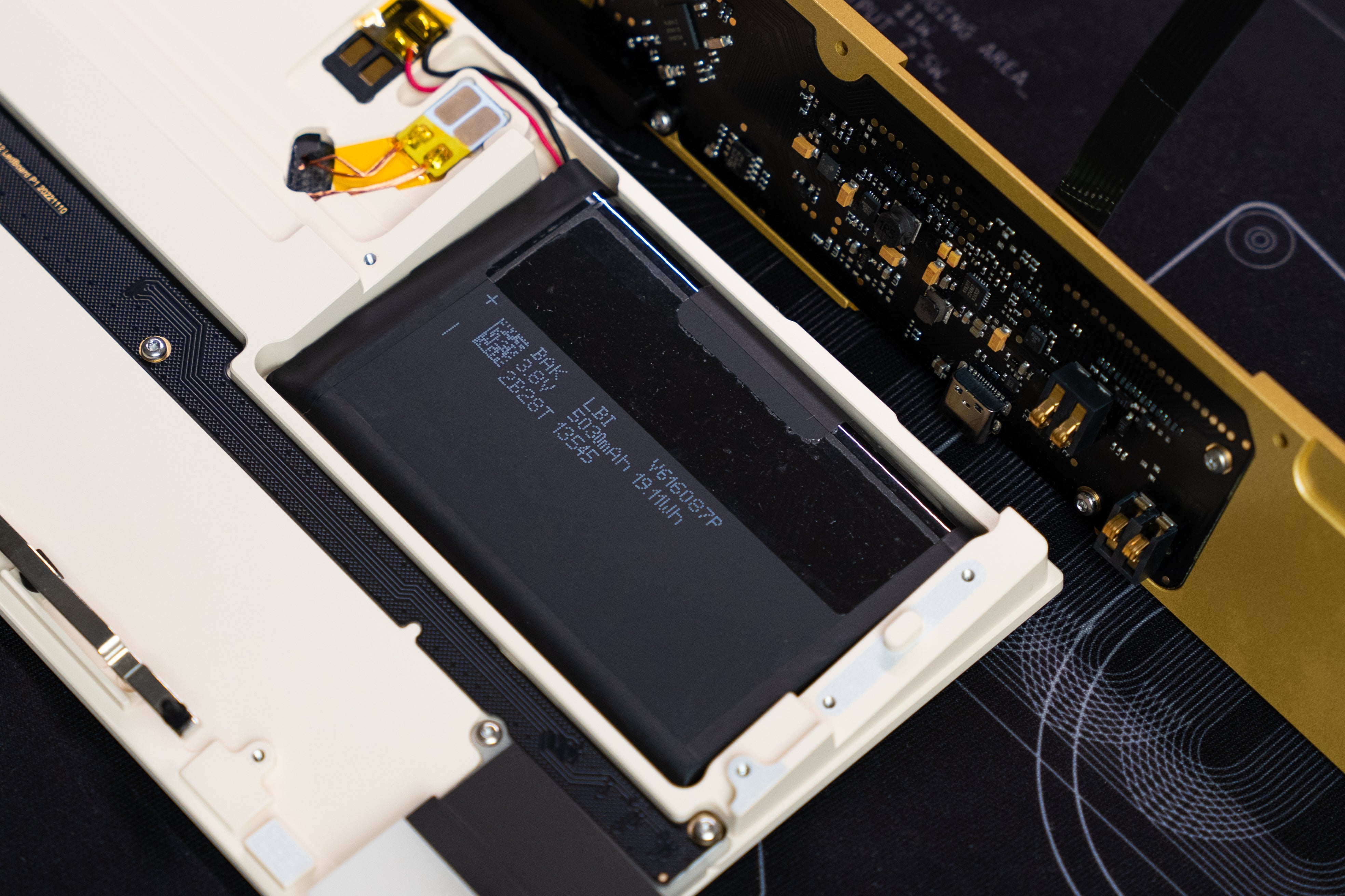 (Group Buy) AM Compact Touch R2 Keyboard Kit