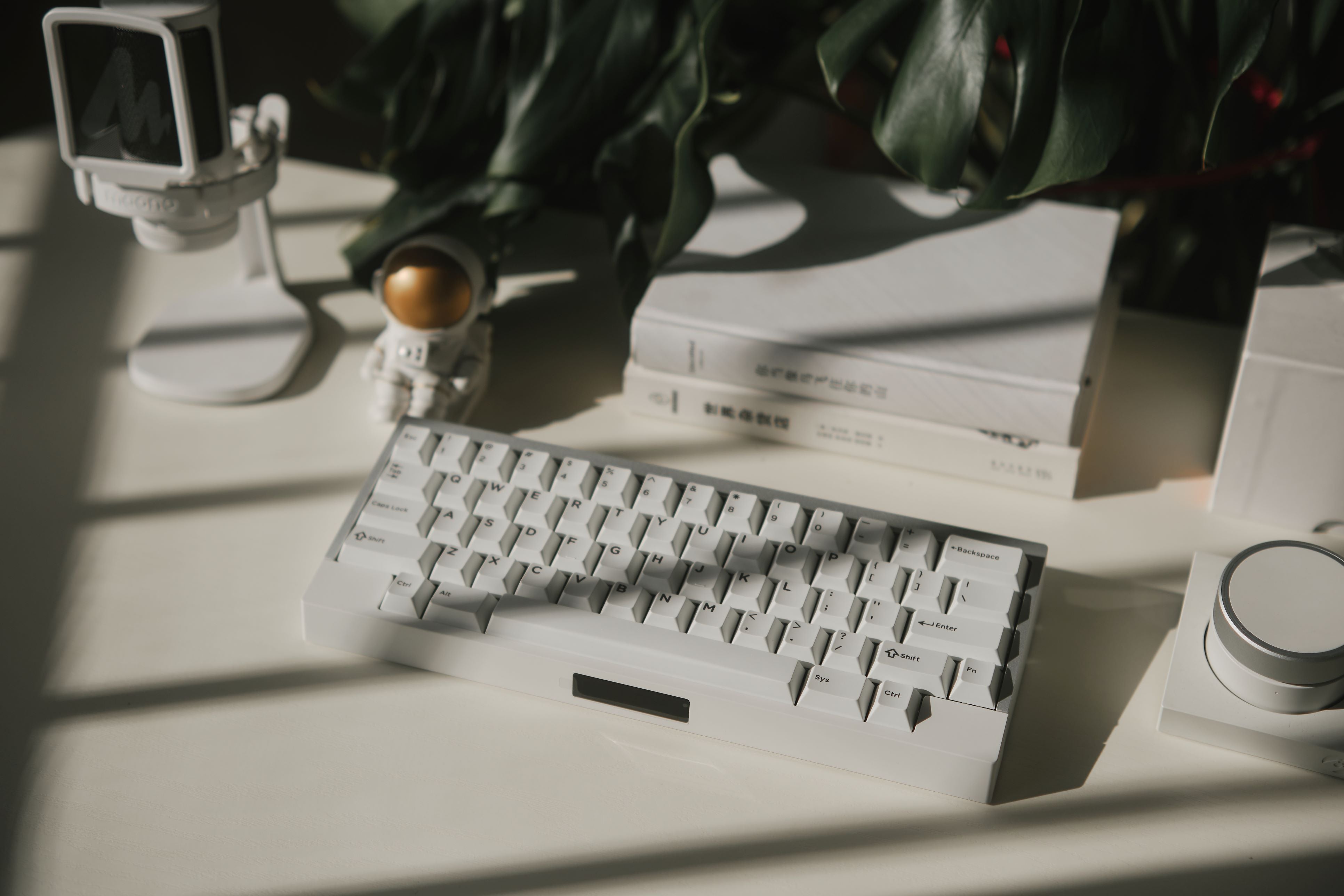 (Group Buy) AM Compact Touch R2 Keyboard Kit