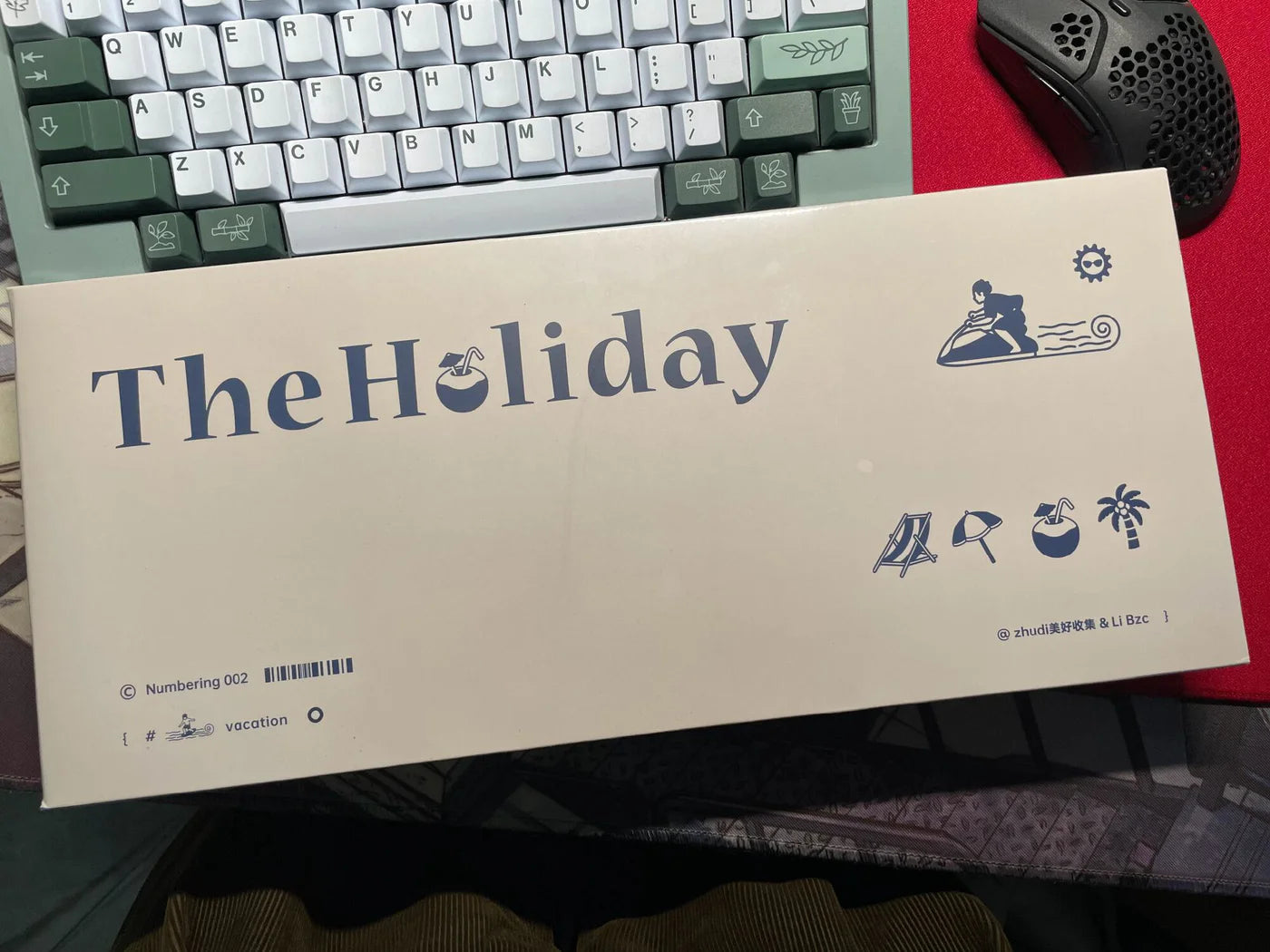 (In Stock) Poco E-Studio The Holiday Keycaps