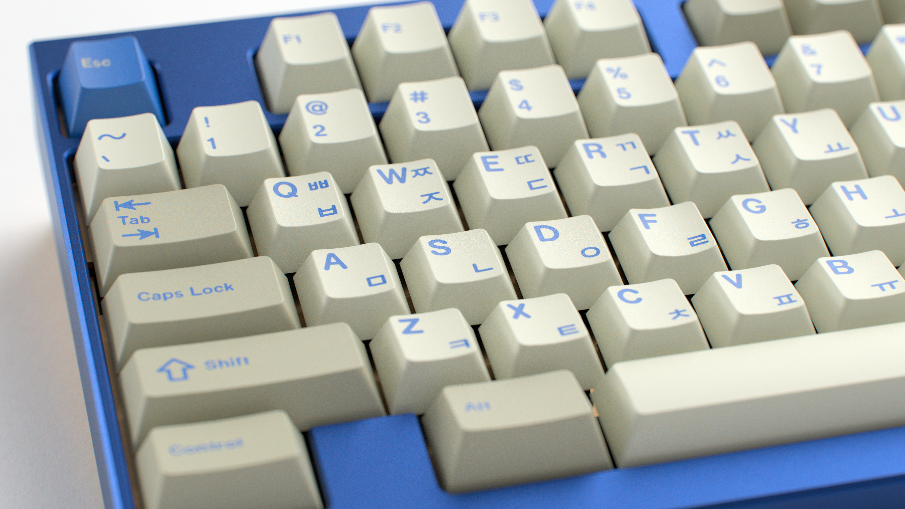 (In Stock) GMK CYL Blue Alert