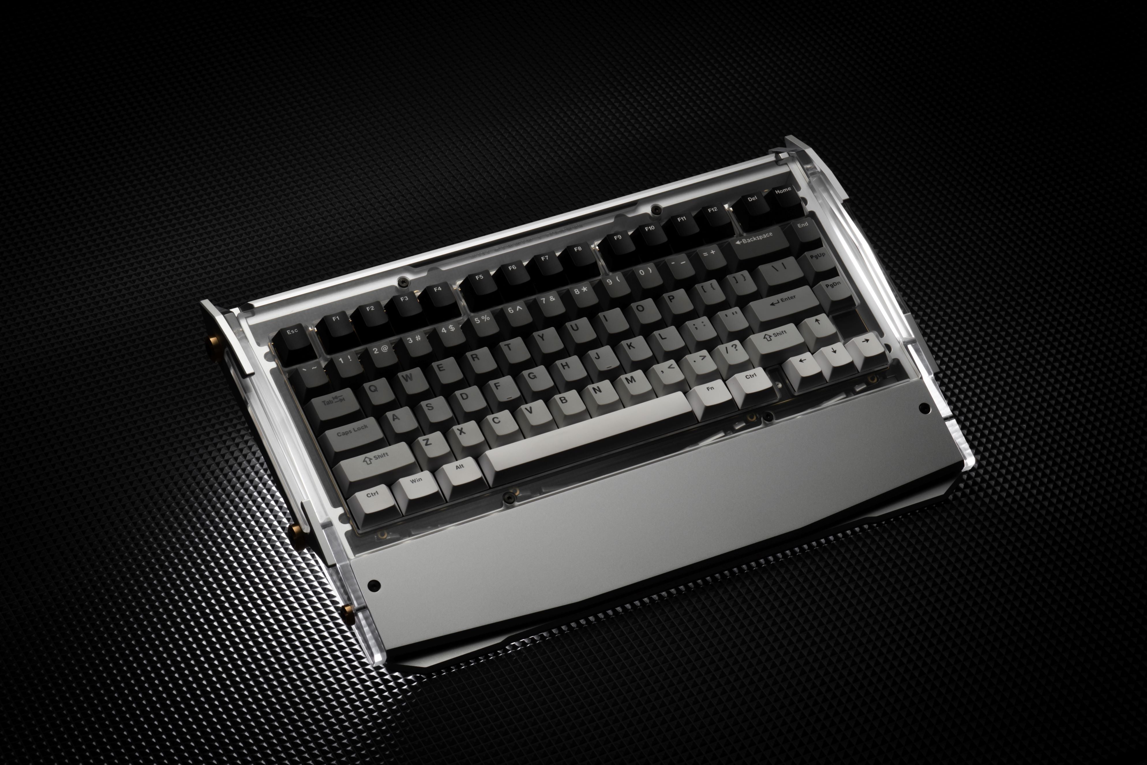 (Group Buy) DRY STUDIO Black Diamond 75