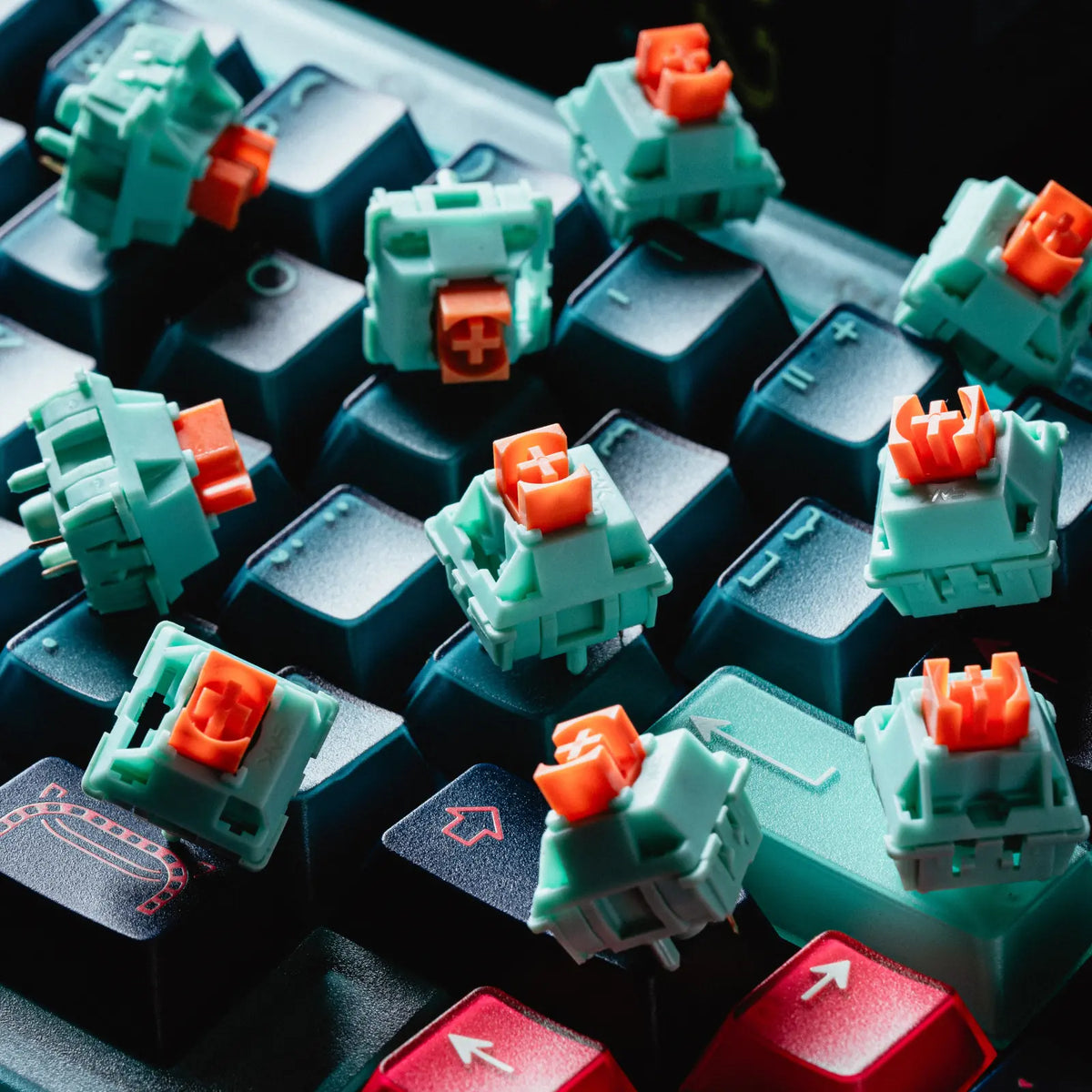 (In Stock) SWK x CS Ghost Dragon Switches (10 Pack)