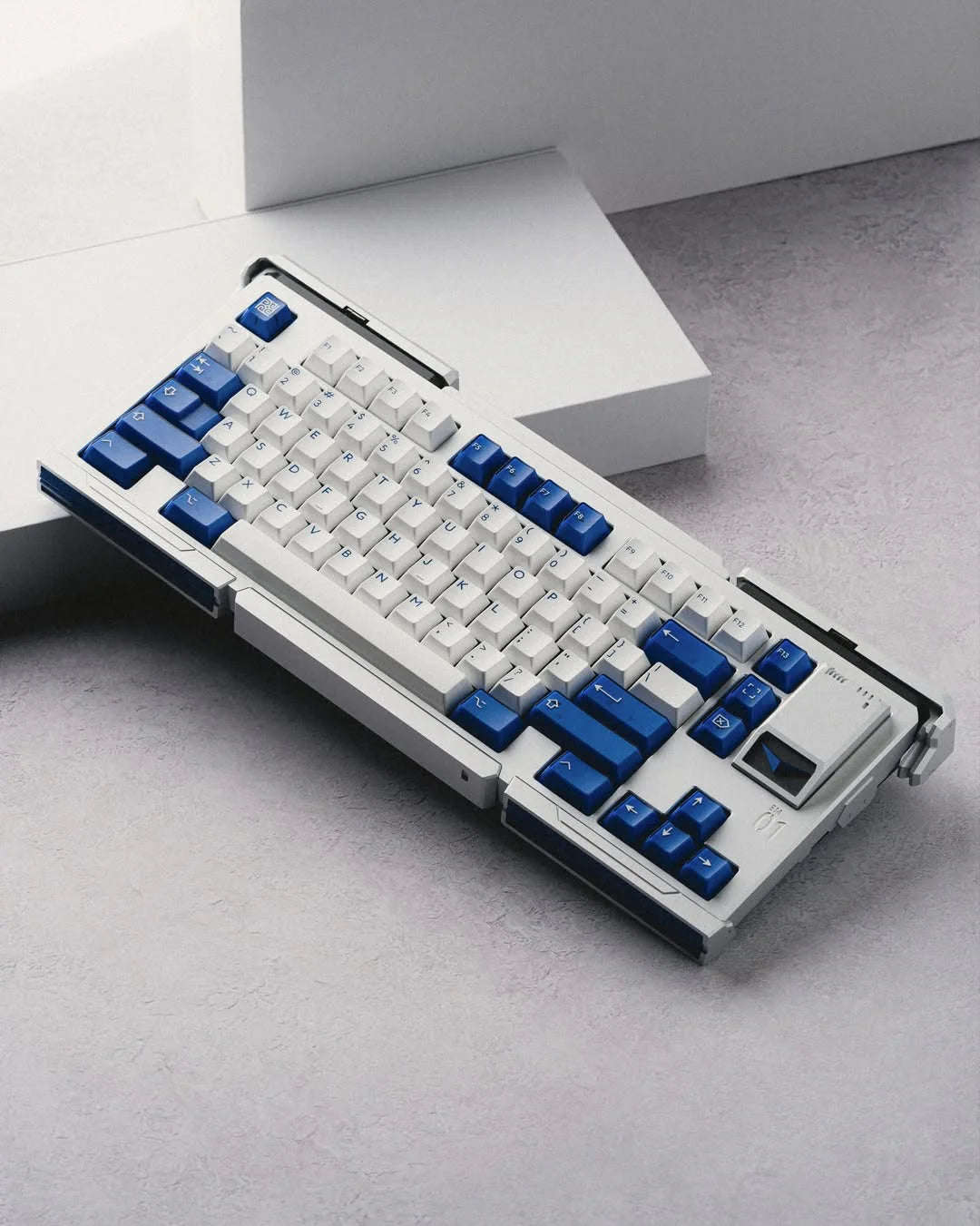 (Group buy) Zero-G EM-01 Custom Keyboard Kit