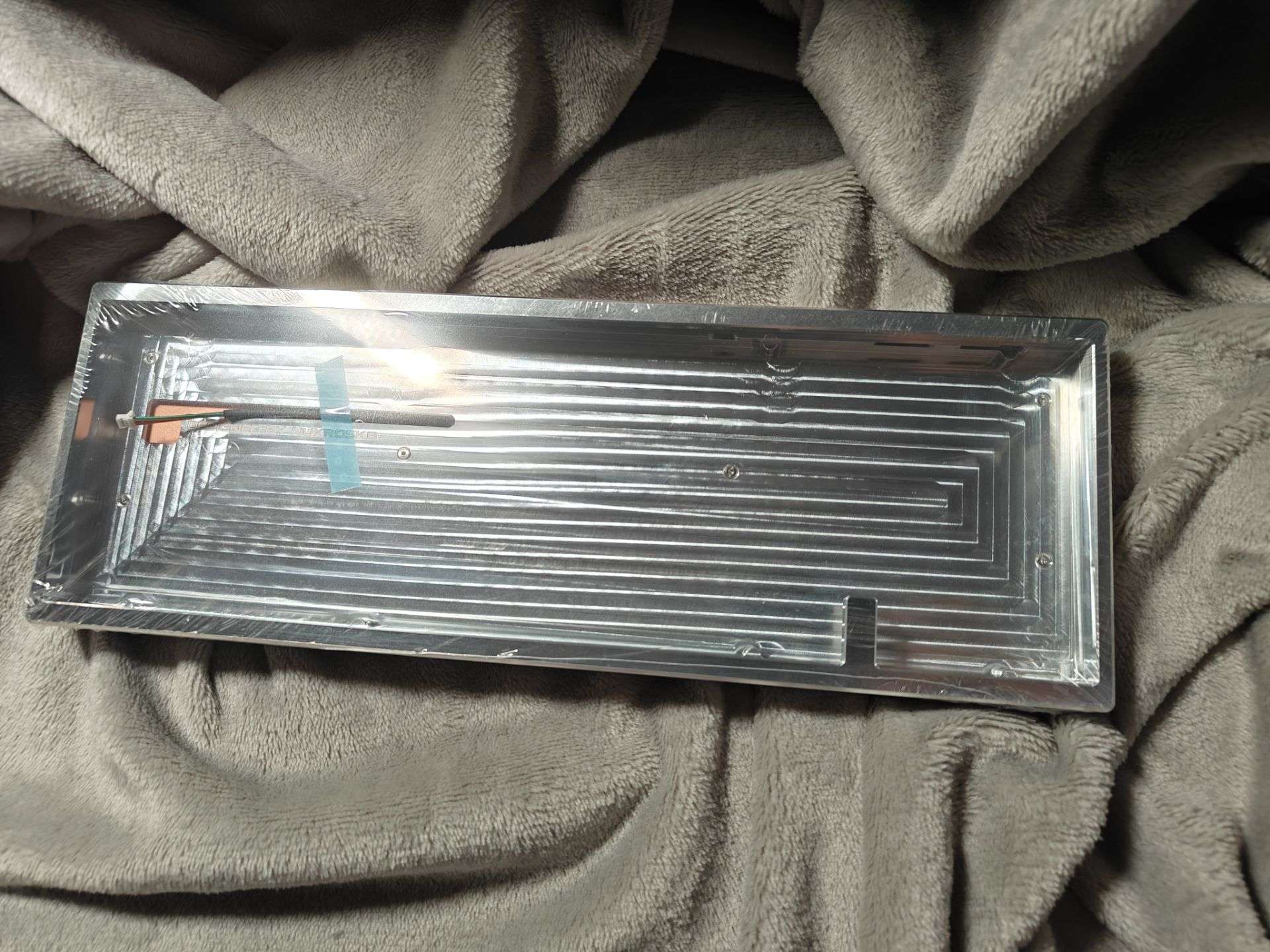 (Group Buy) Krush65 Extra Case & Weight