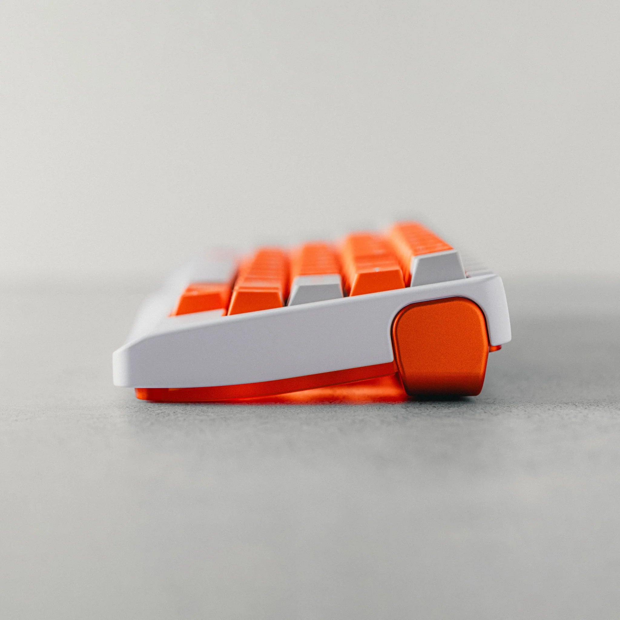(Group Buy) The Wing 60% Keyboard Kit