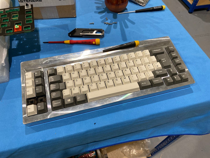 (In Stock) Ultimate Mystery Anything (March 26)