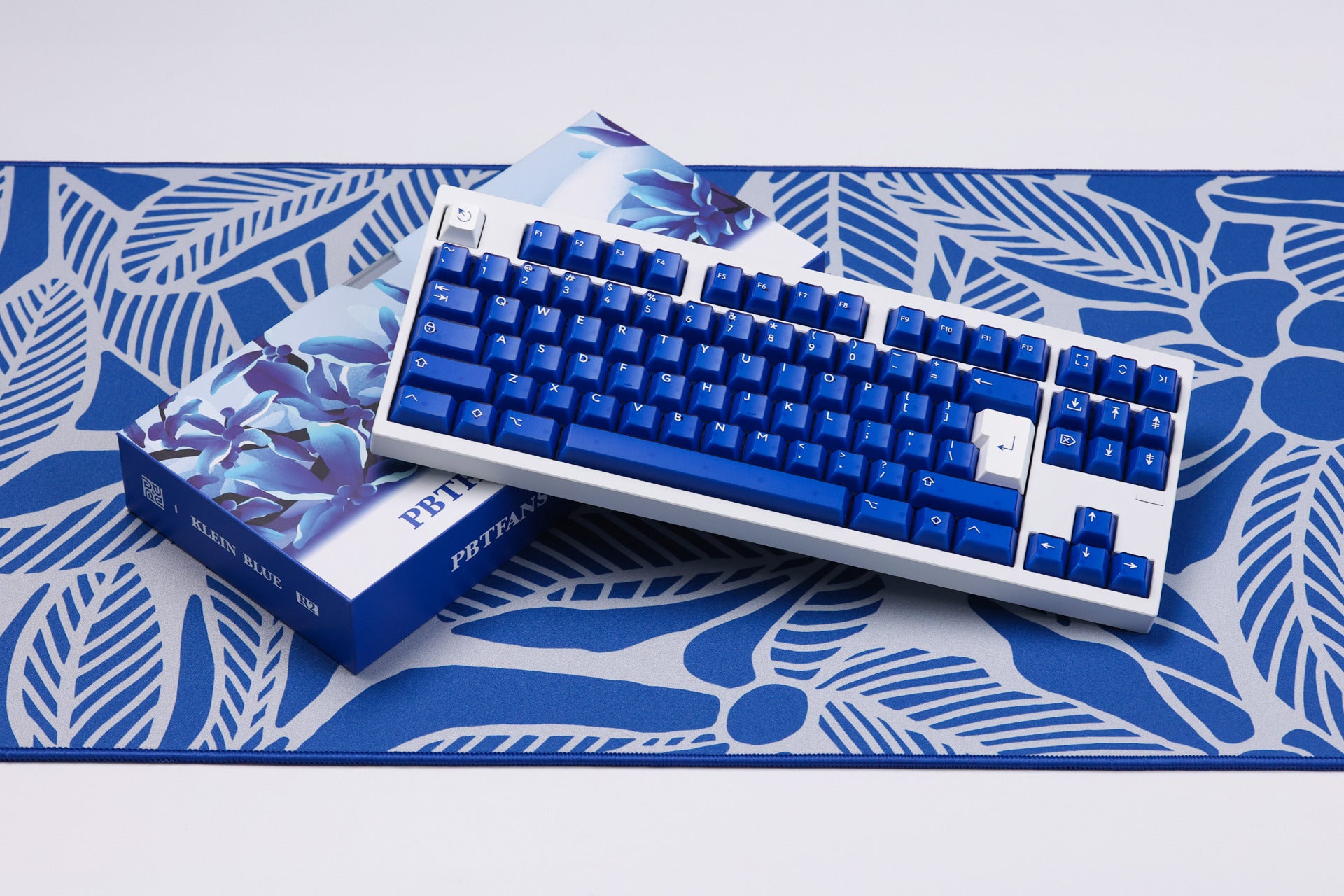 (In Stock) PBTFans Klein Blue R2