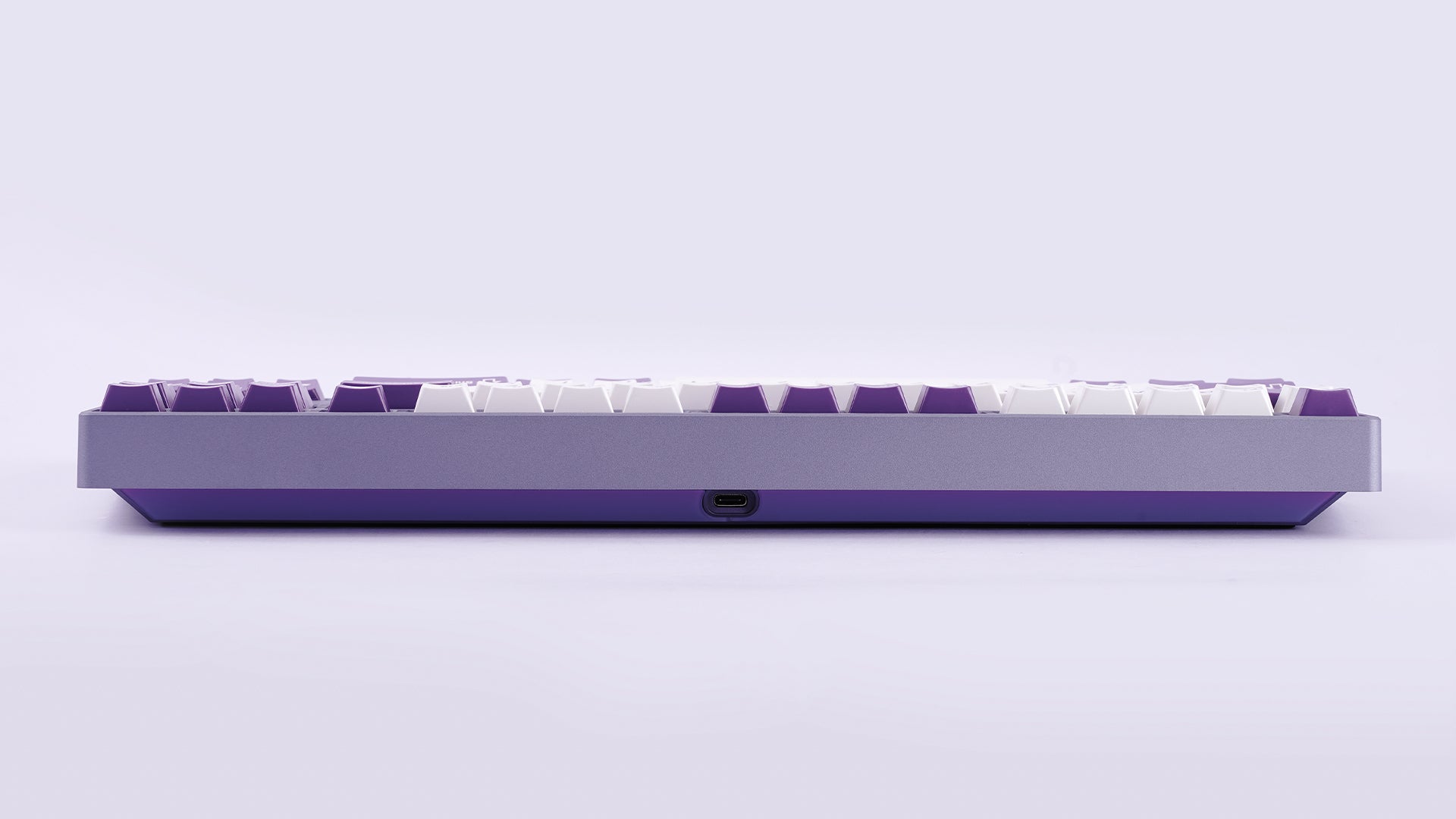 (Group Buy) ZOOM TKL ESSENTIAL EDITION - Faint Blurple