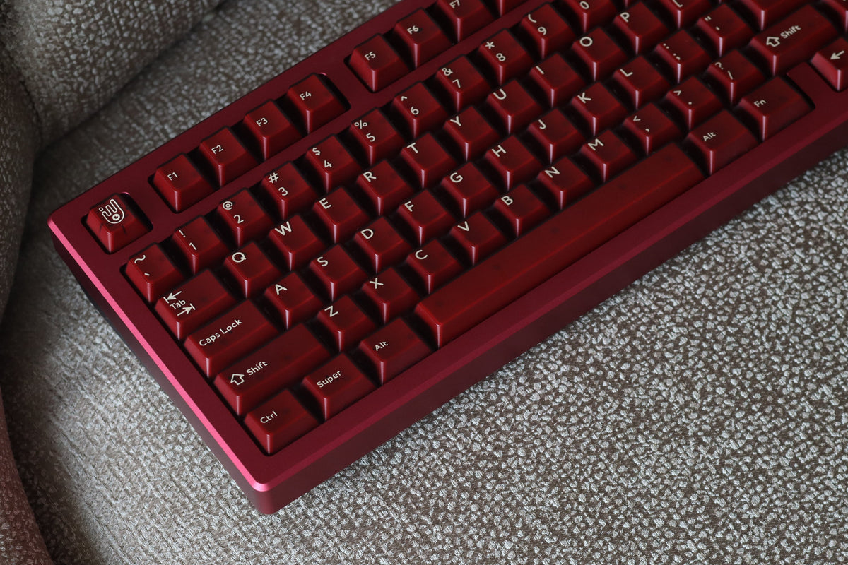 (Group Buy) Jris75 Keyboard Kit - Wine Red u0026 Black (Anodised)