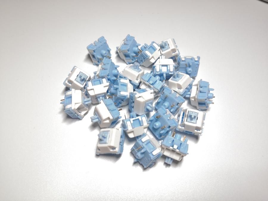 (In Stock) Giant v4 'Frosties' Switches (10 Pack)