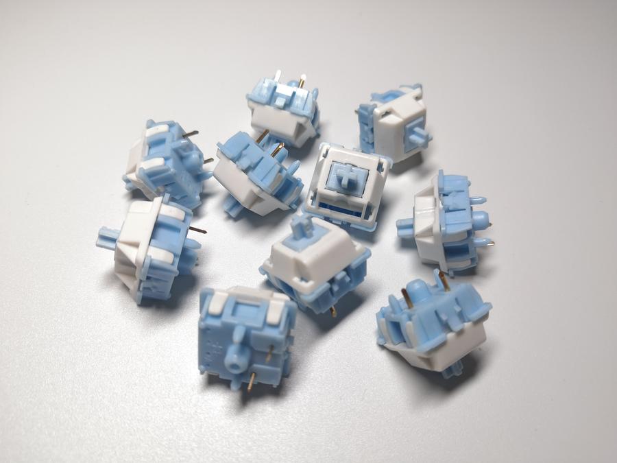 (In Stock) Giant v4 'Frosties' Switches (10 Pack)