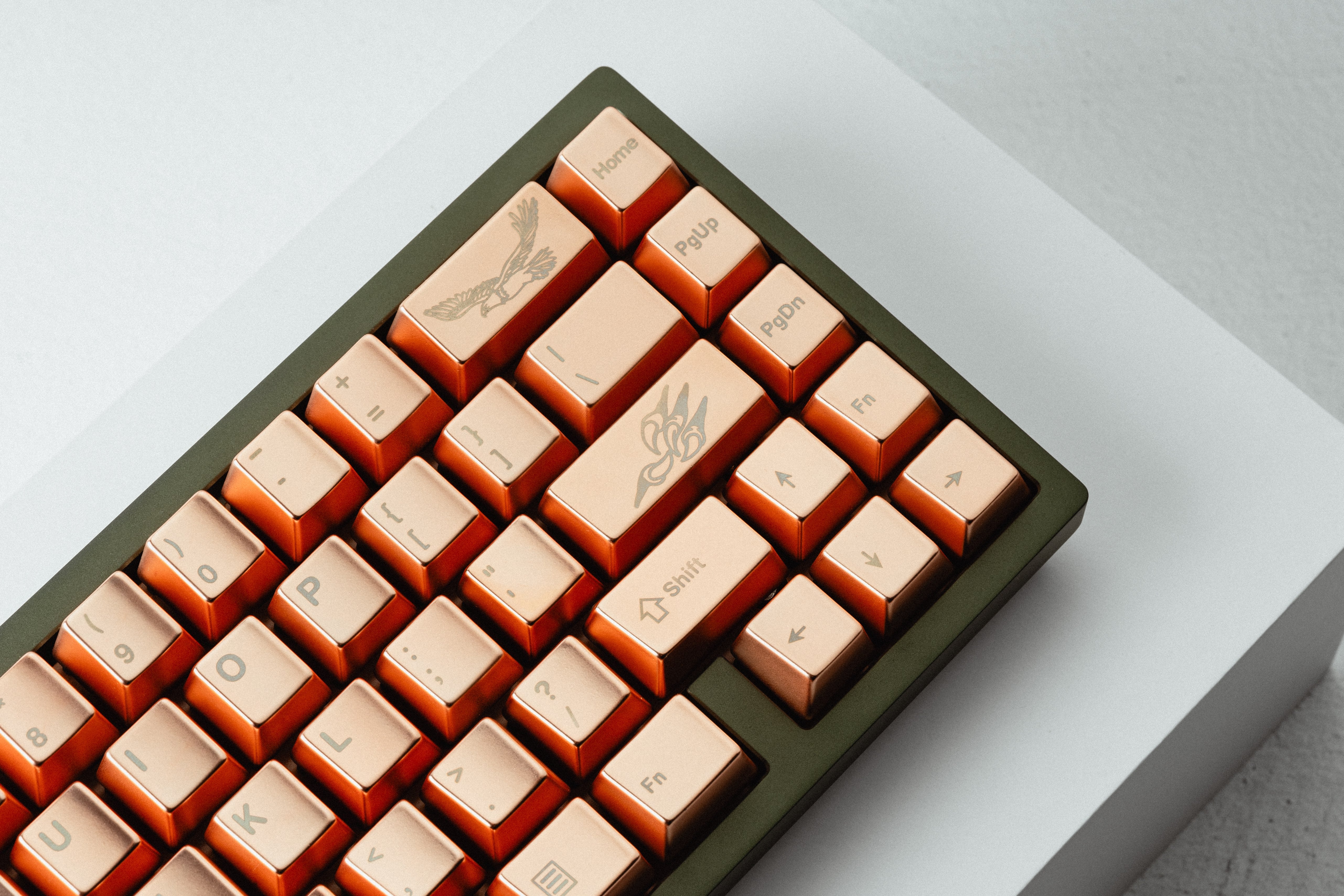 (In Stock) Awekeys Copper Eagle Full Metal Keycap Set