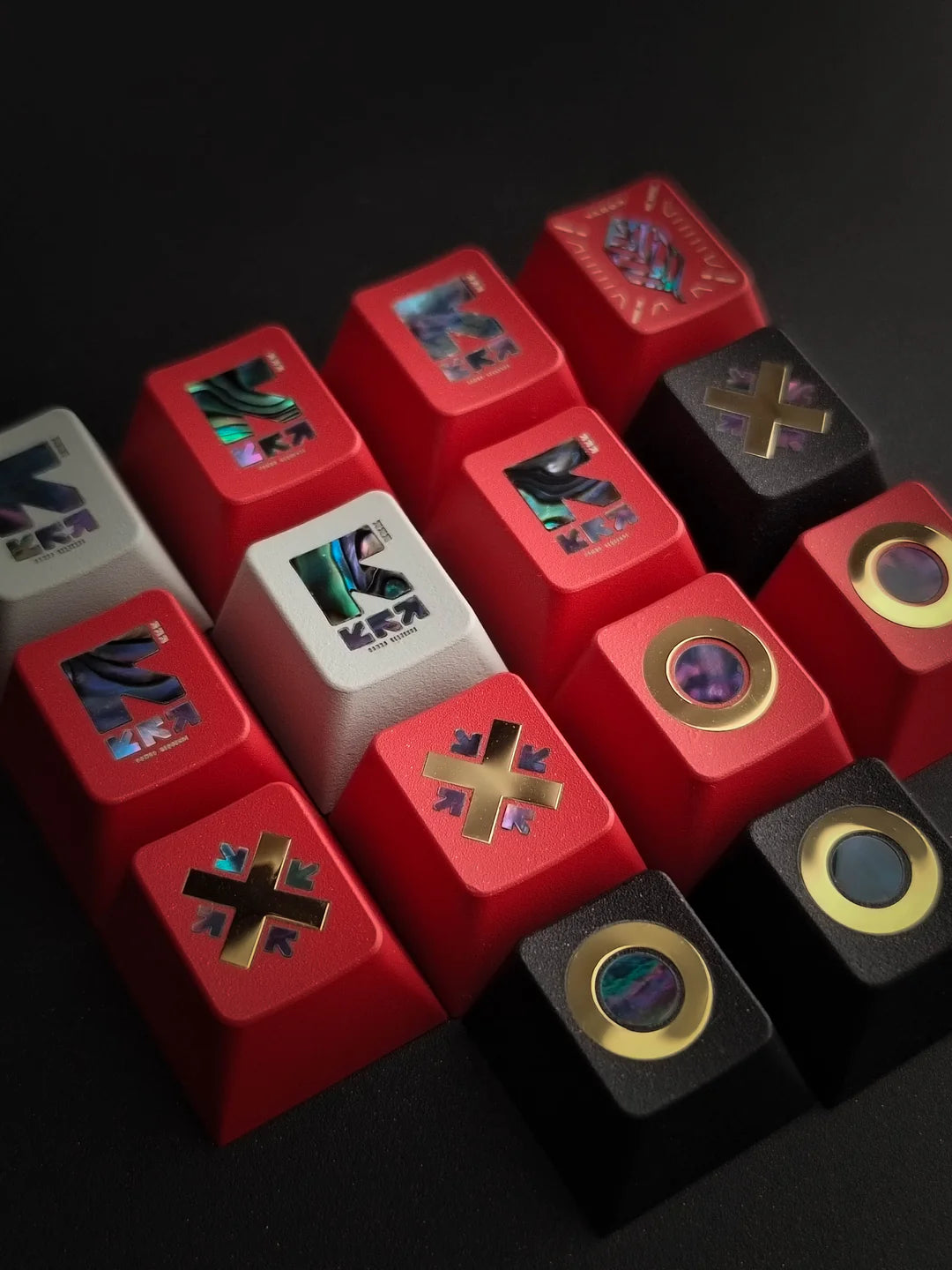 (Group Buy) Equilibrium Artisan Keycap