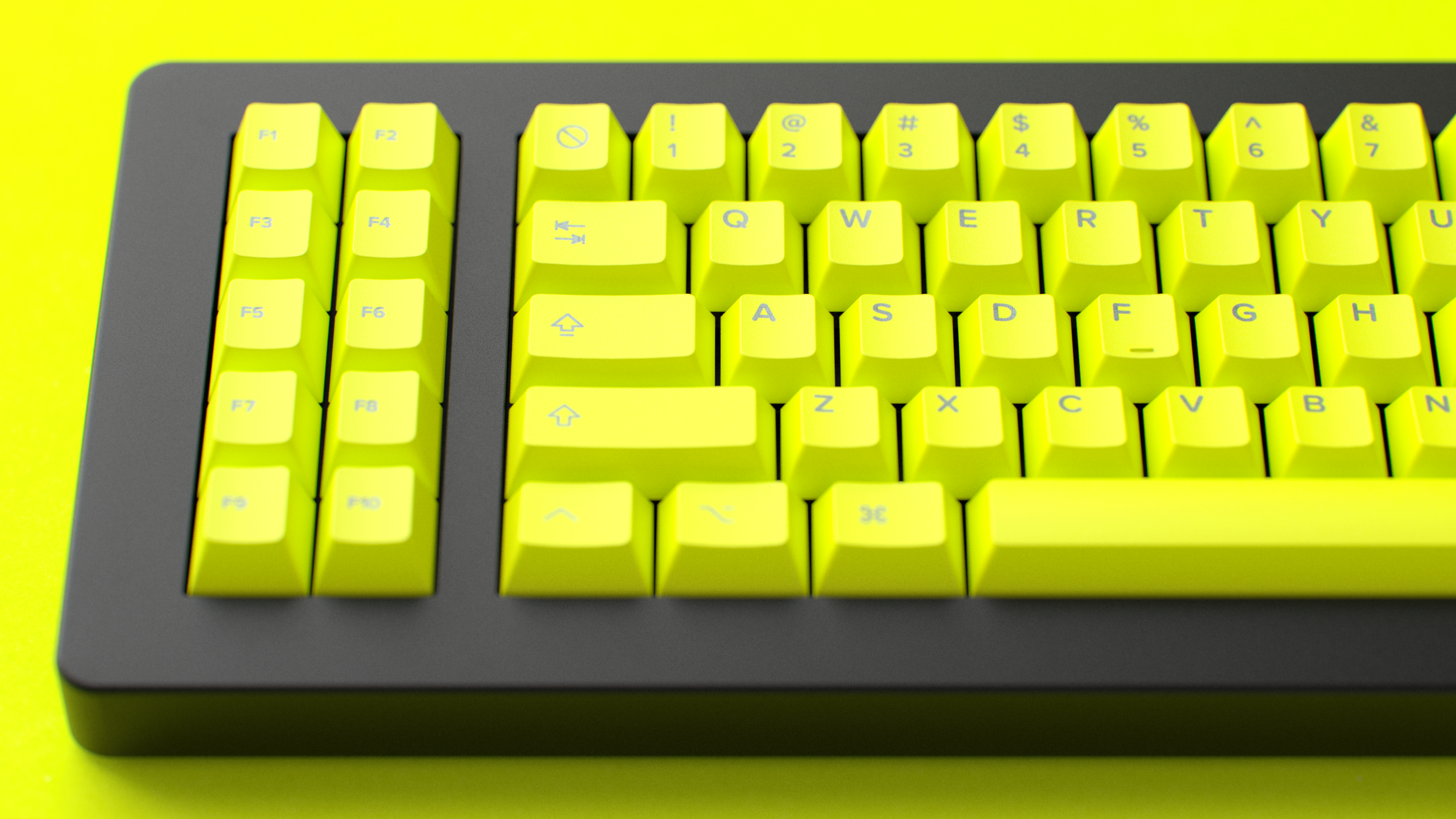 (Group Buy) GMK CYL Hi-Viz