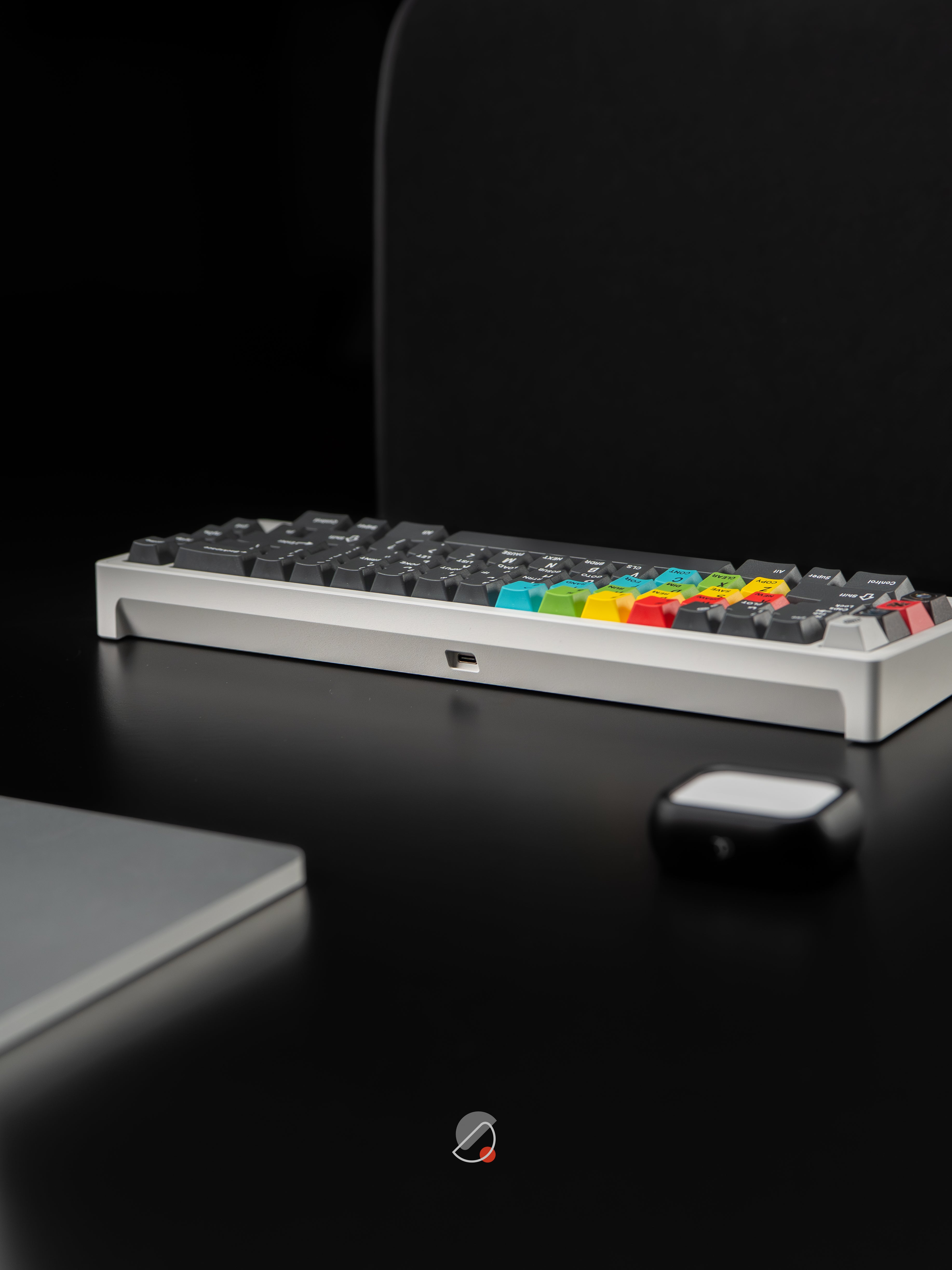(Group Buy) Equilibrium Keyboard Kit