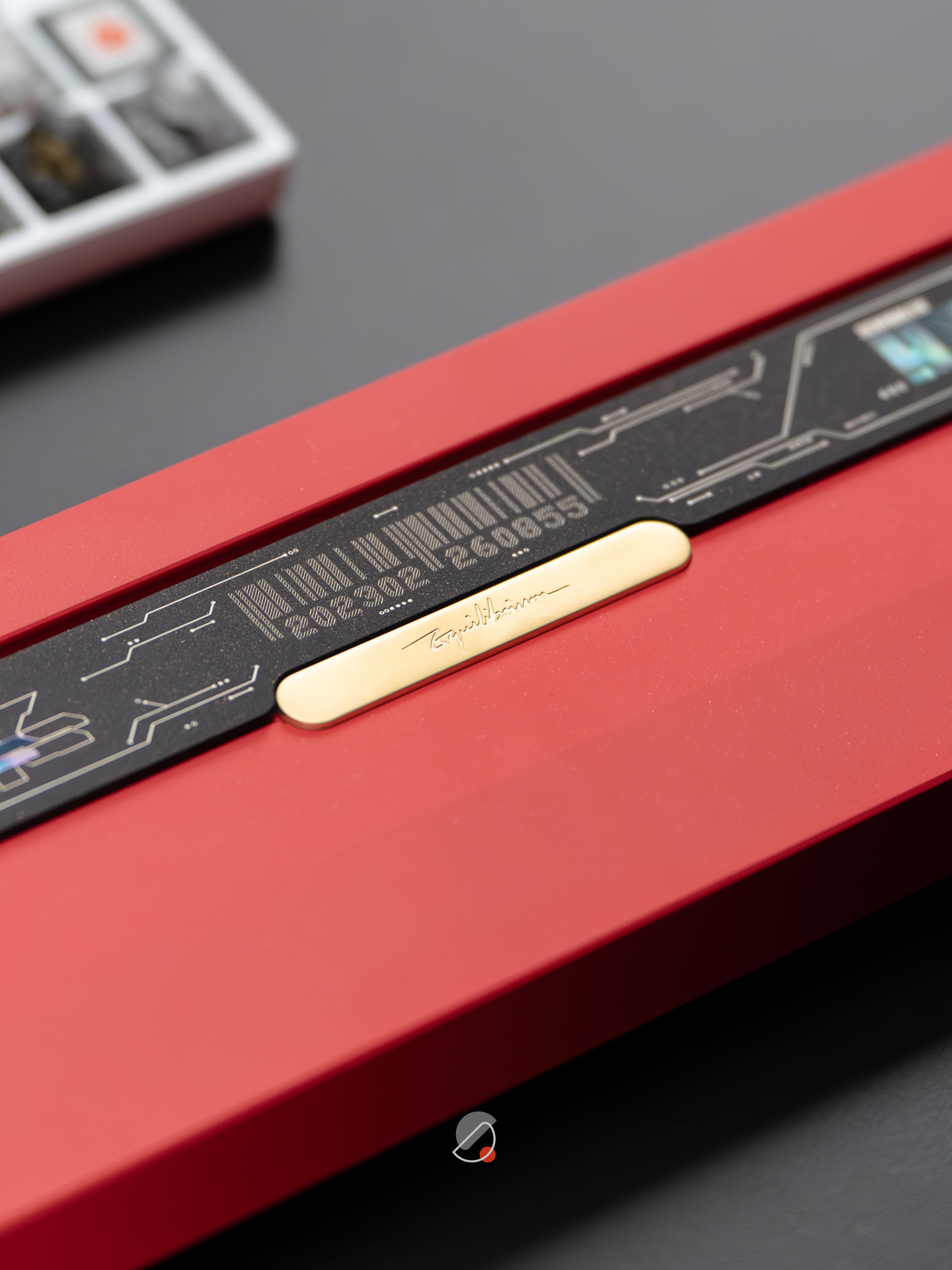 (Group Buy) Equilibrium Keyboard Kit