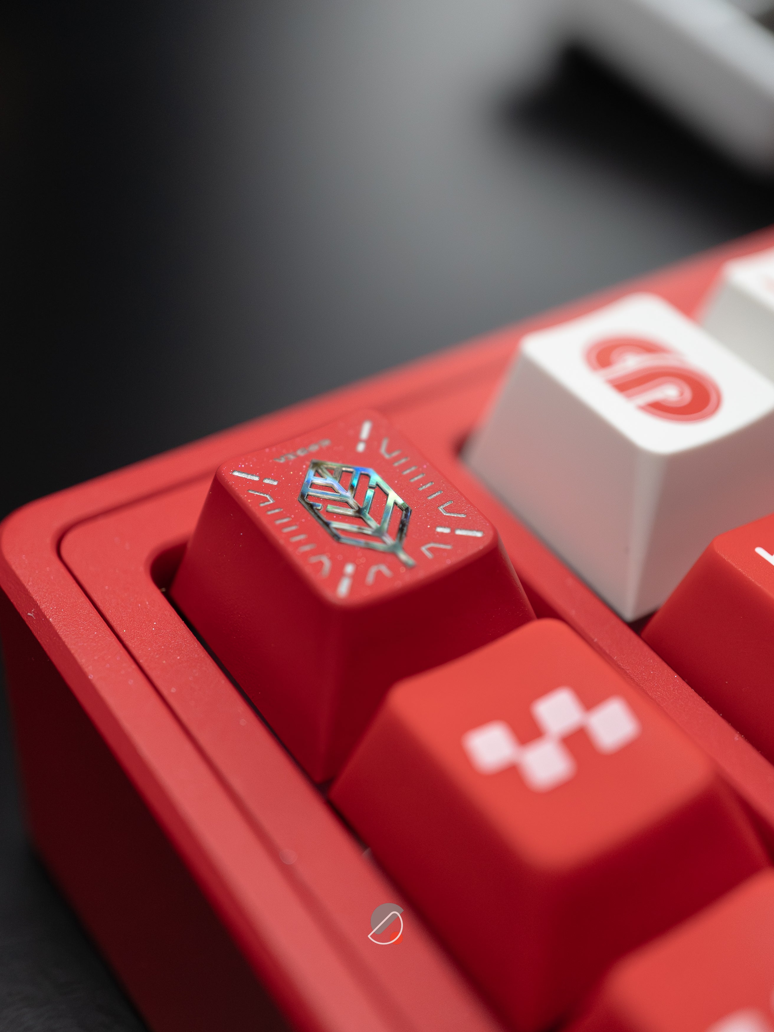 (Group Buy) Equilibrium Keyboard Kit