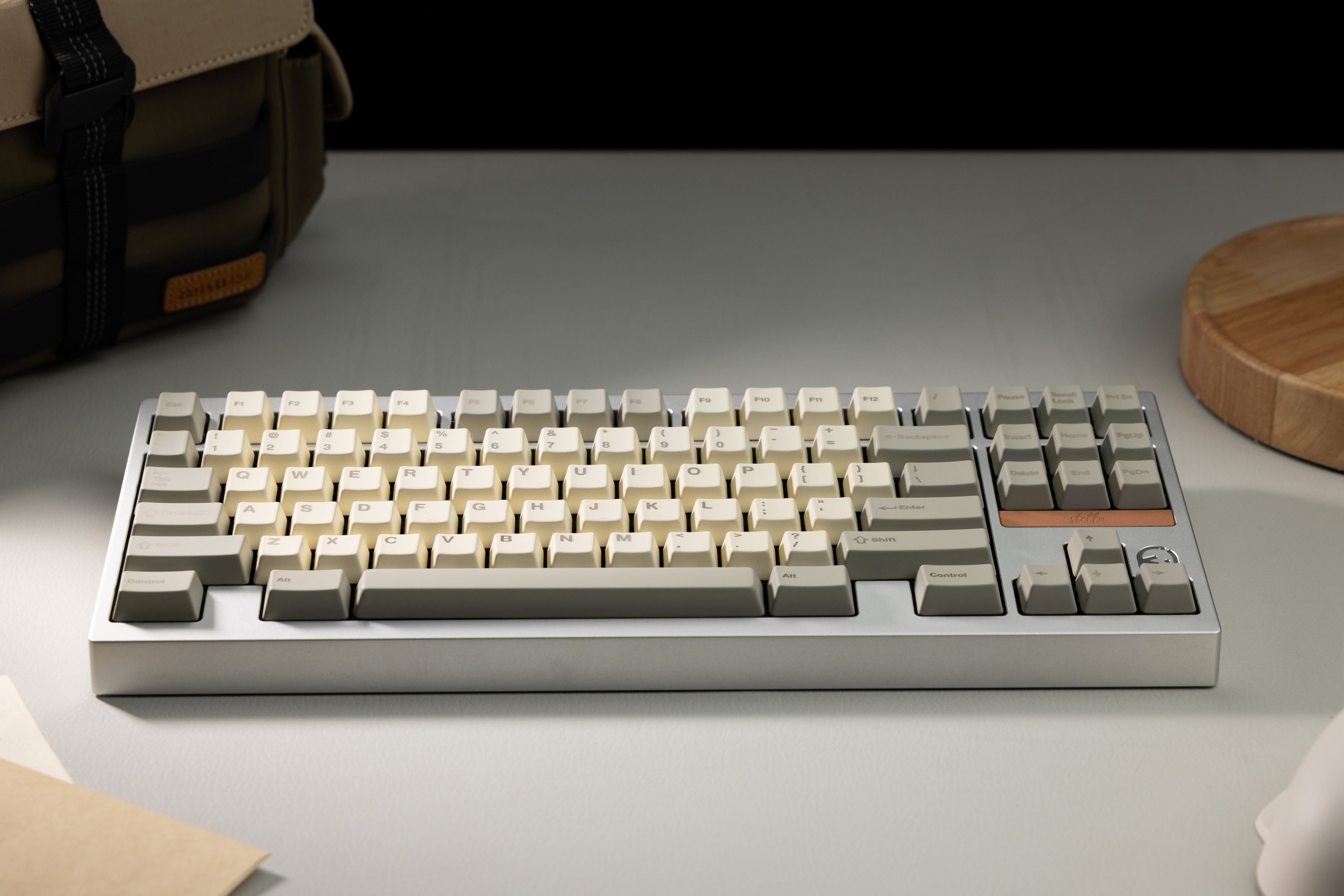 (Group Buy) Awekeys Metal Keycaps Set - Retro 80s