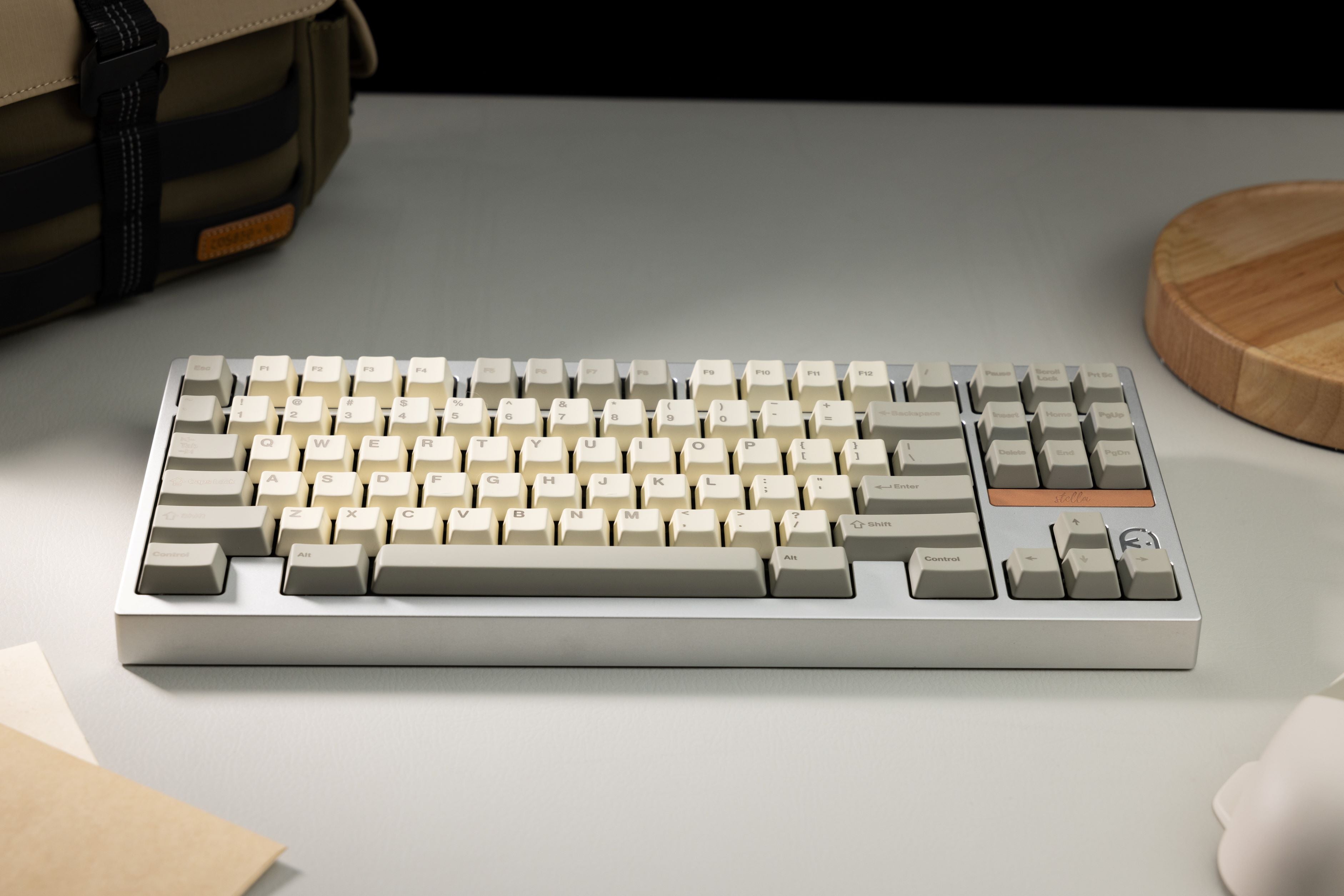 (Group Buy) Awekeys Metal Keycaps Set - Retro 80s