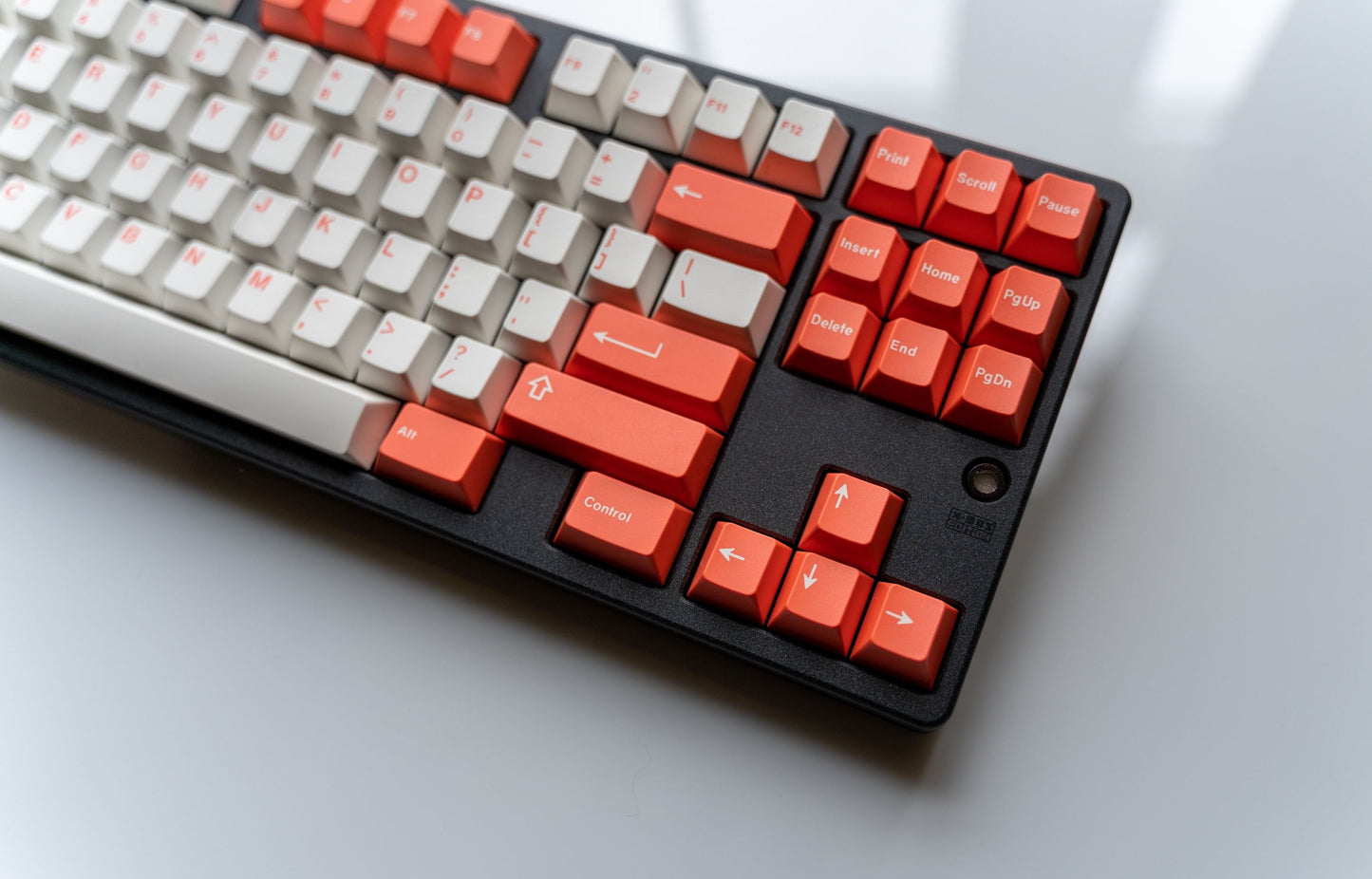 
                  
                    (In Stock) GMK Coral R2 Keyset
                  
                