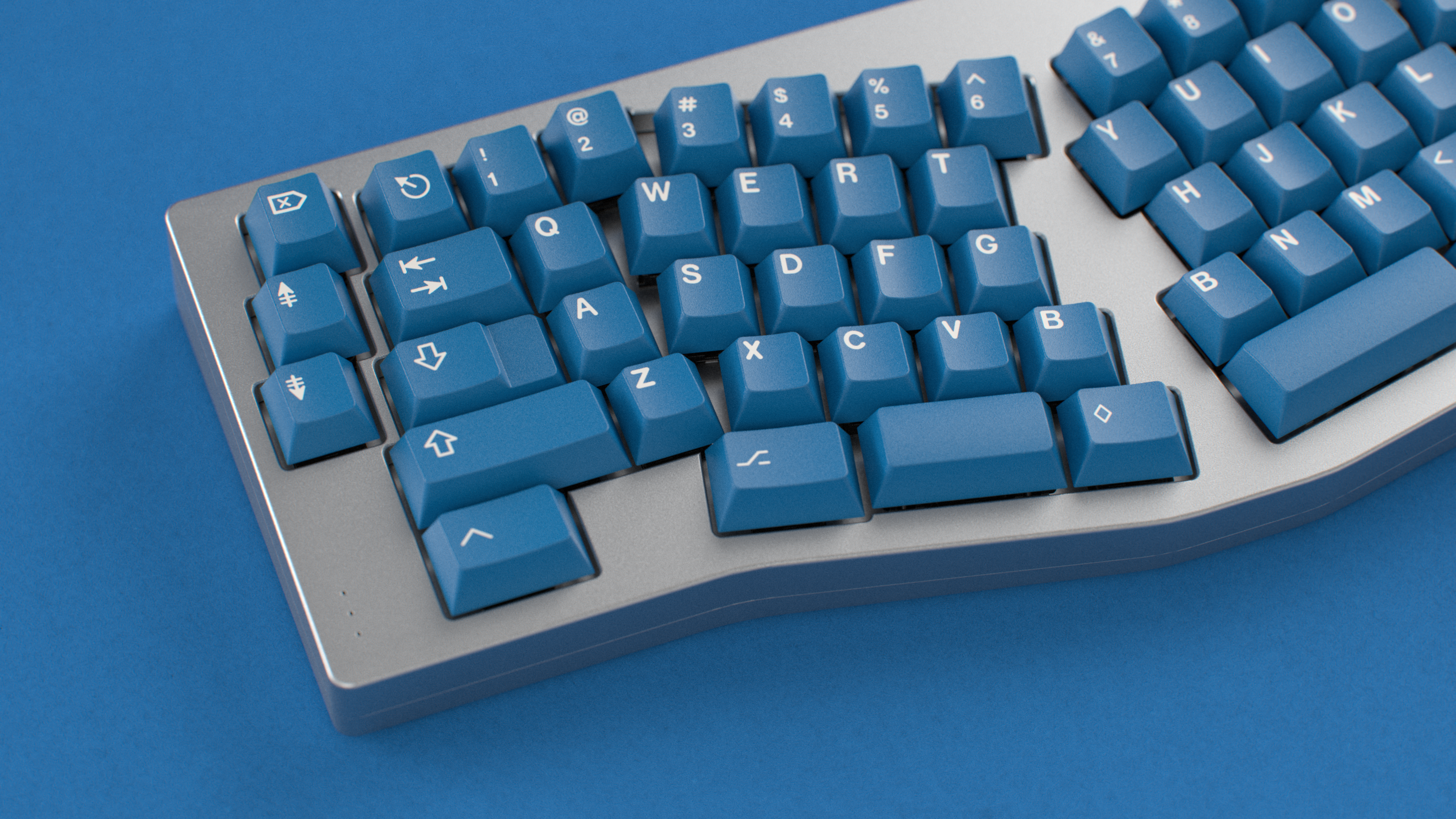 (Group Buy) GMK CYL Masterpiece R2