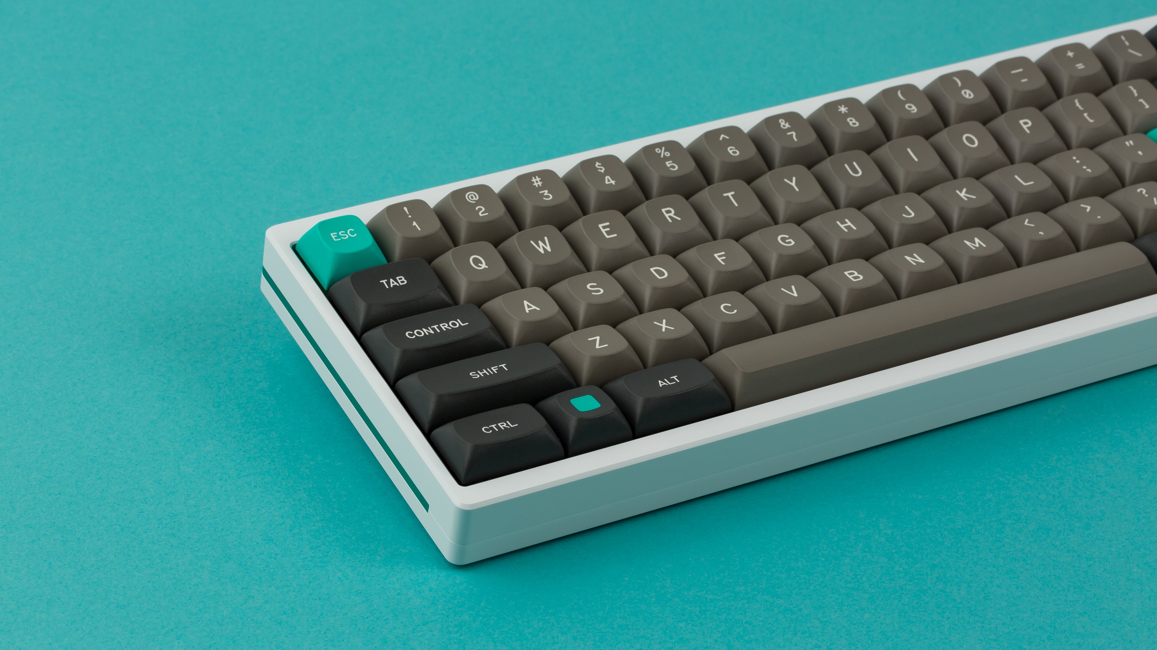 (In Stock) GMK MTNU Dolch