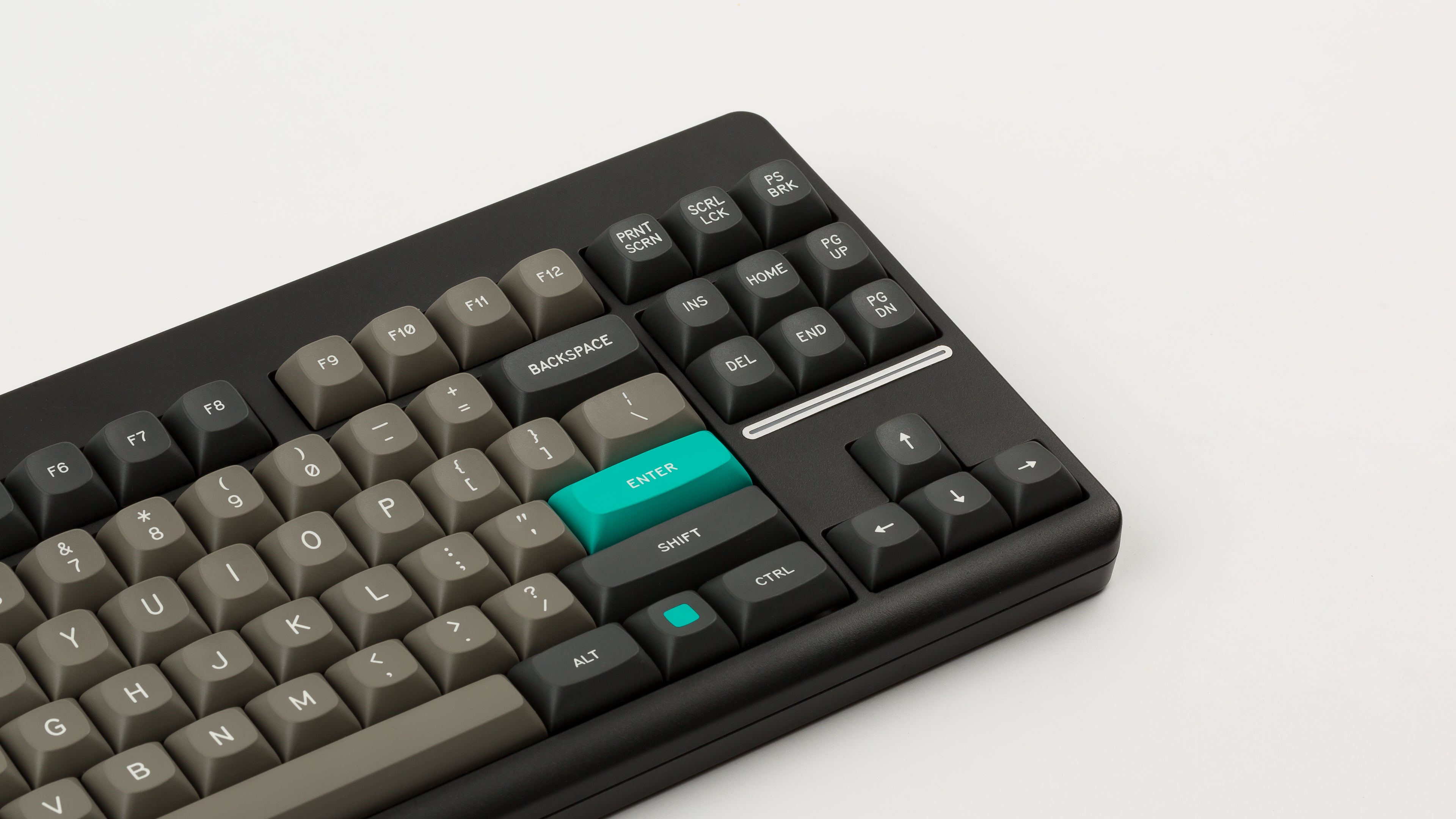 (In Stock) GMK MTNU Dolch