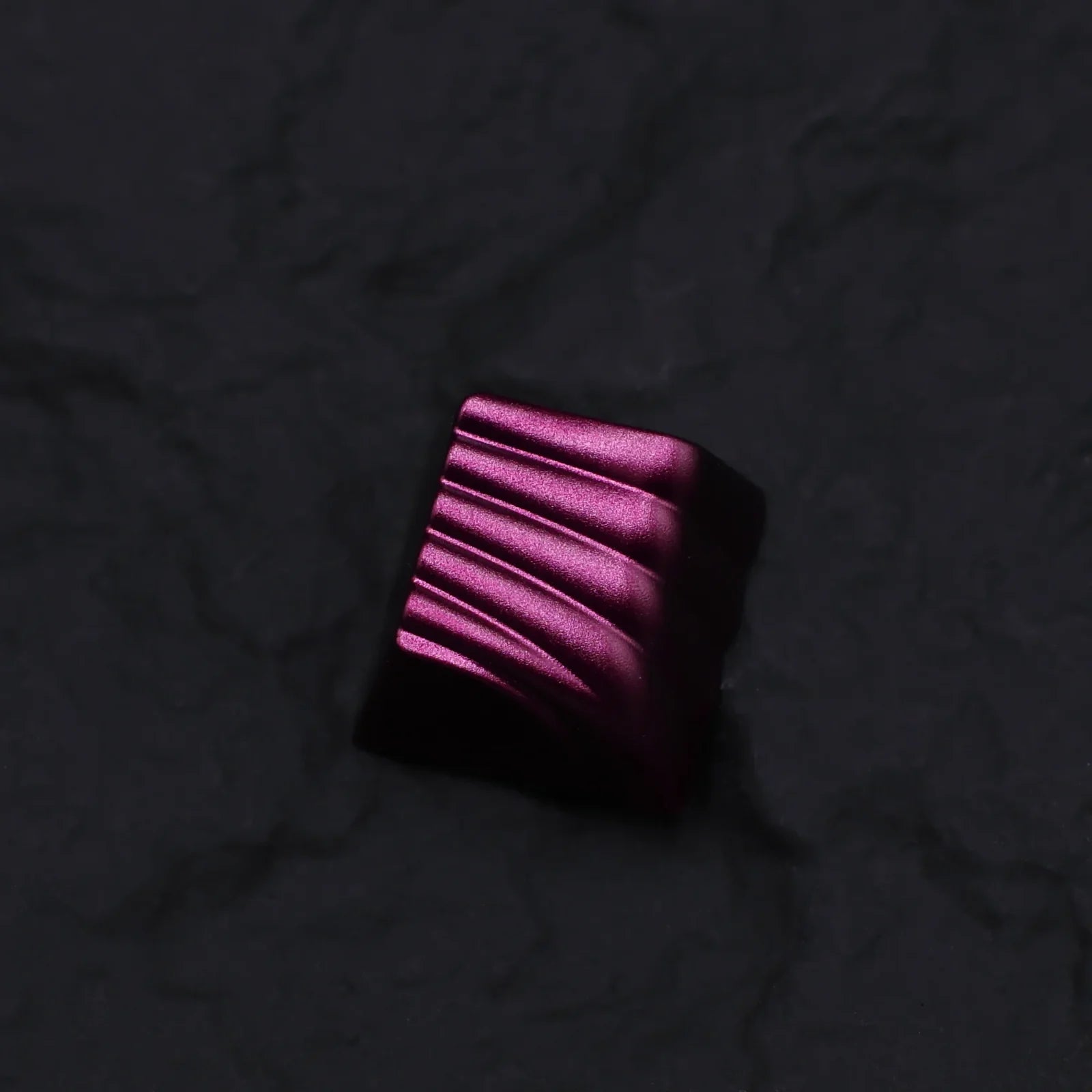 (In Stock) GMK Maroon x Hibi