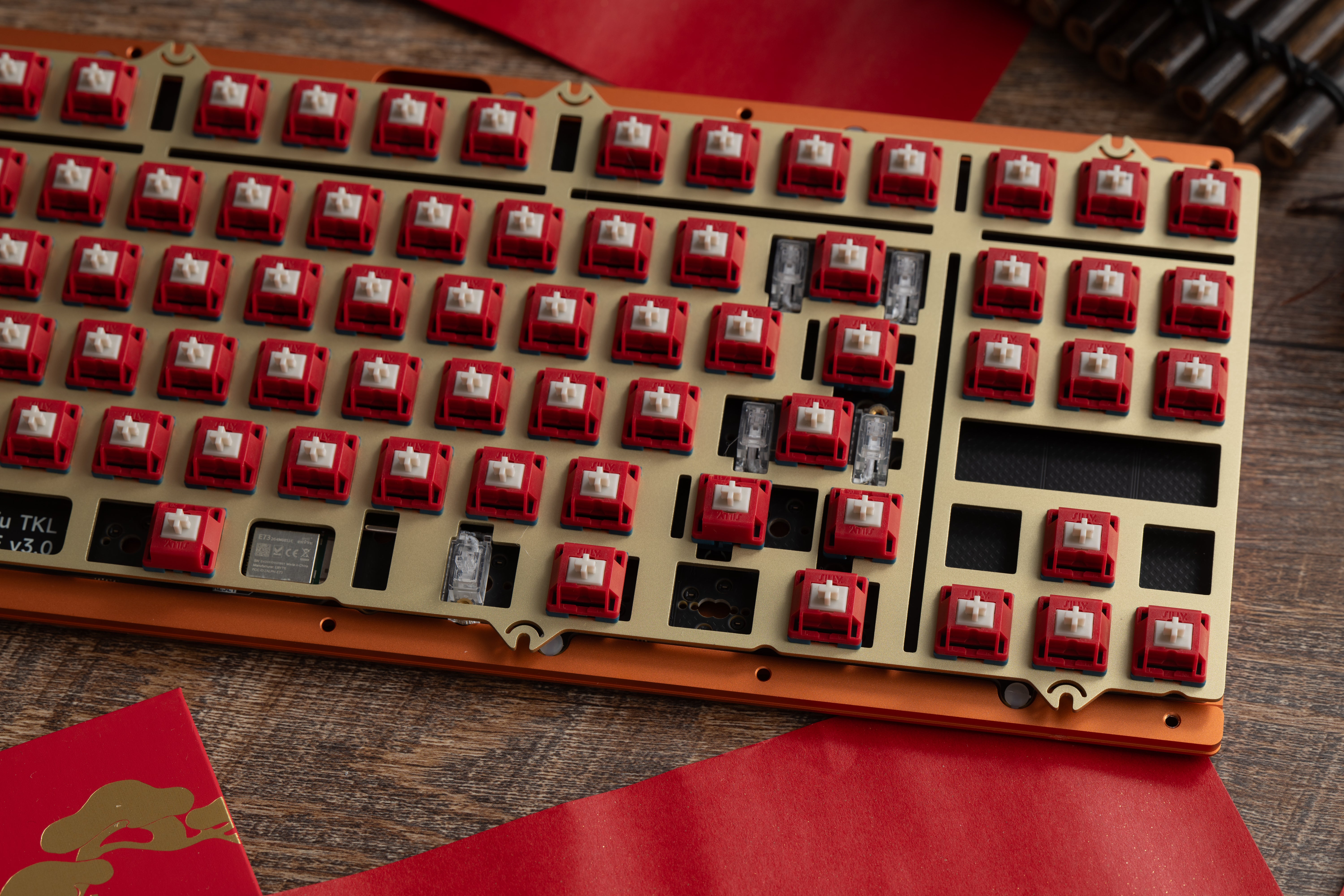 Pre Order) KBDfans Tofu TKL Year of the Horse Limited Edition