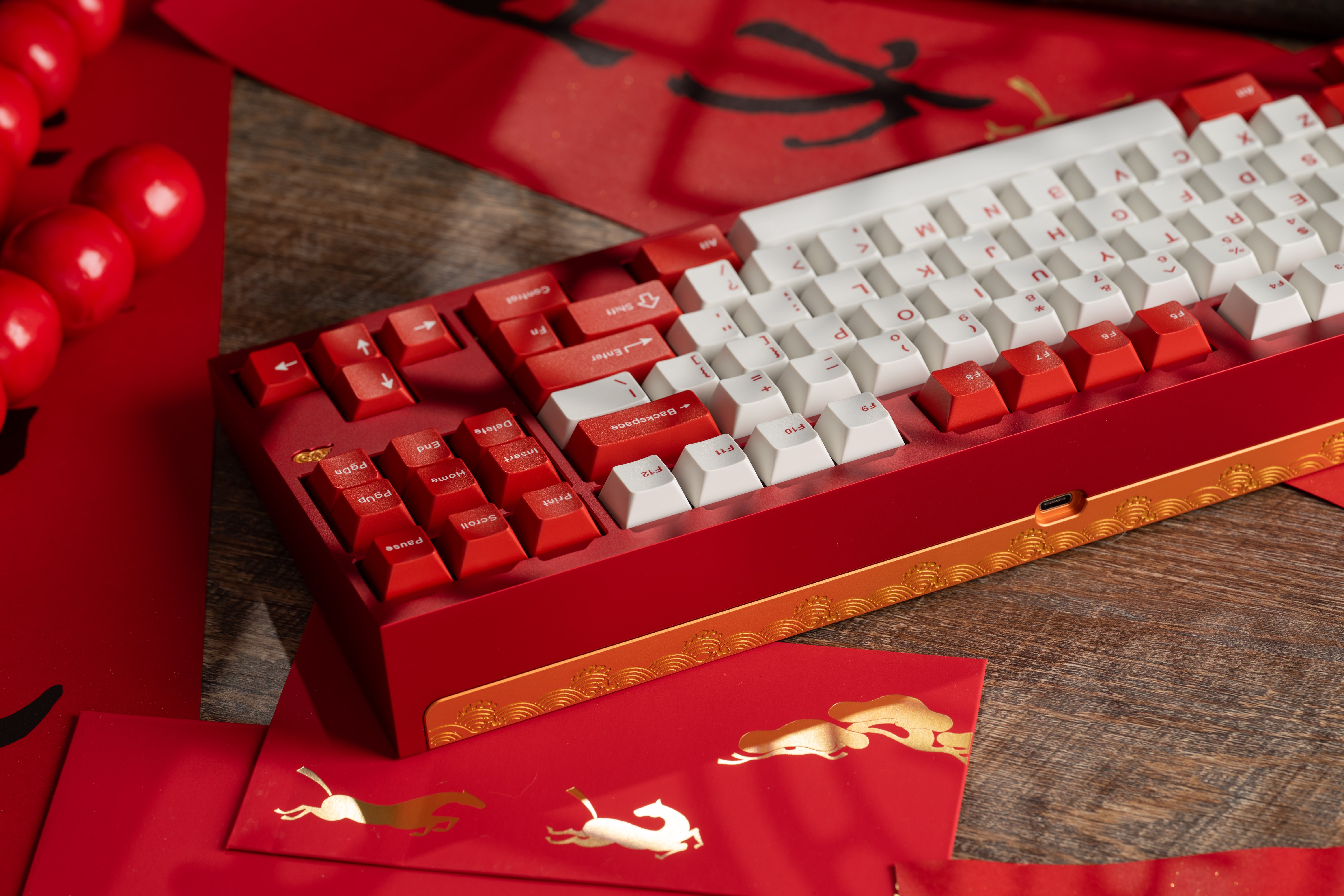 Pre Order) KBDfans Tofu TKL Year of the Horse Limited Edition