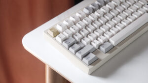 (In Stock) QwertyKeys QK80 Keyboard Kit