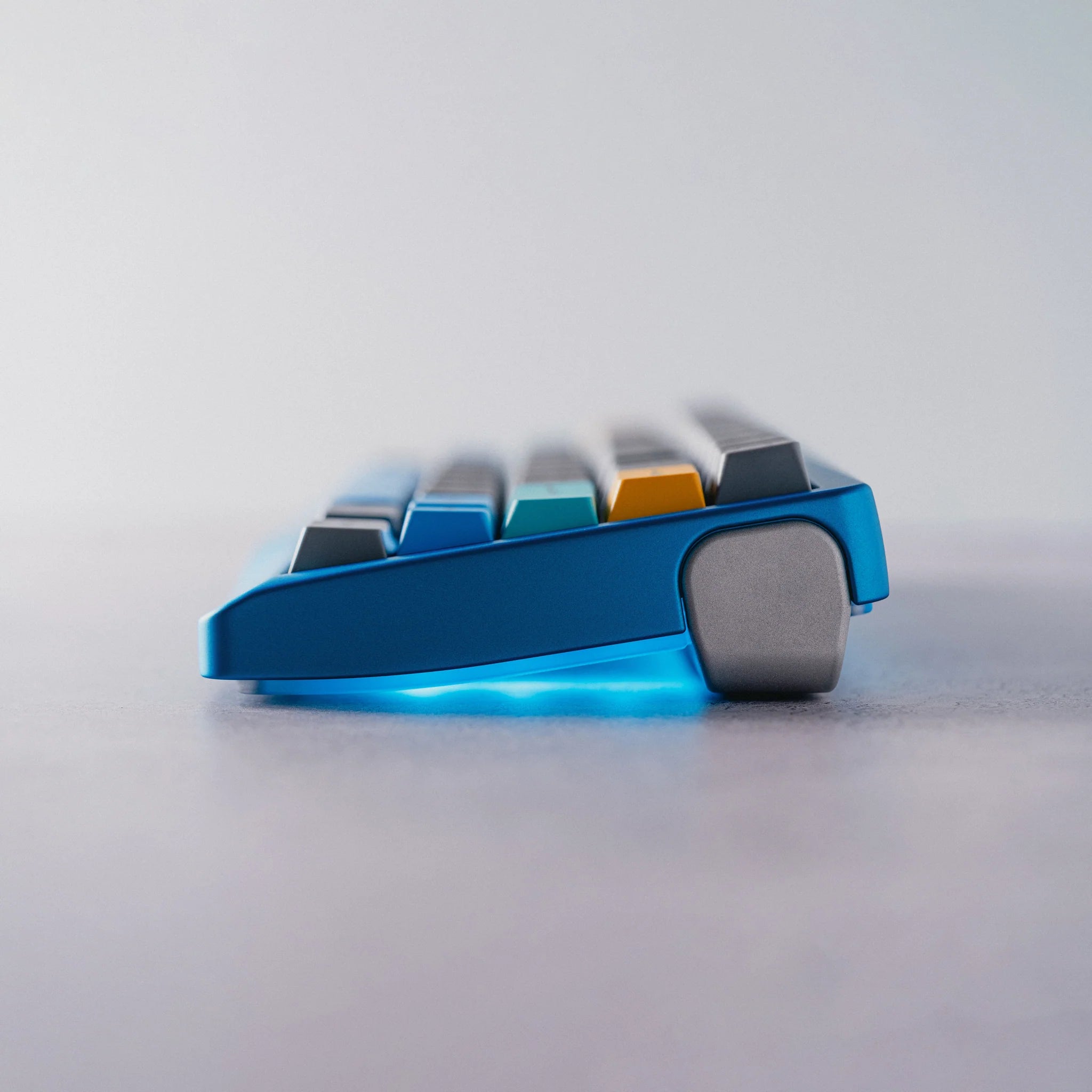 (Group Buy) The Wing 60% Keyboard Kit