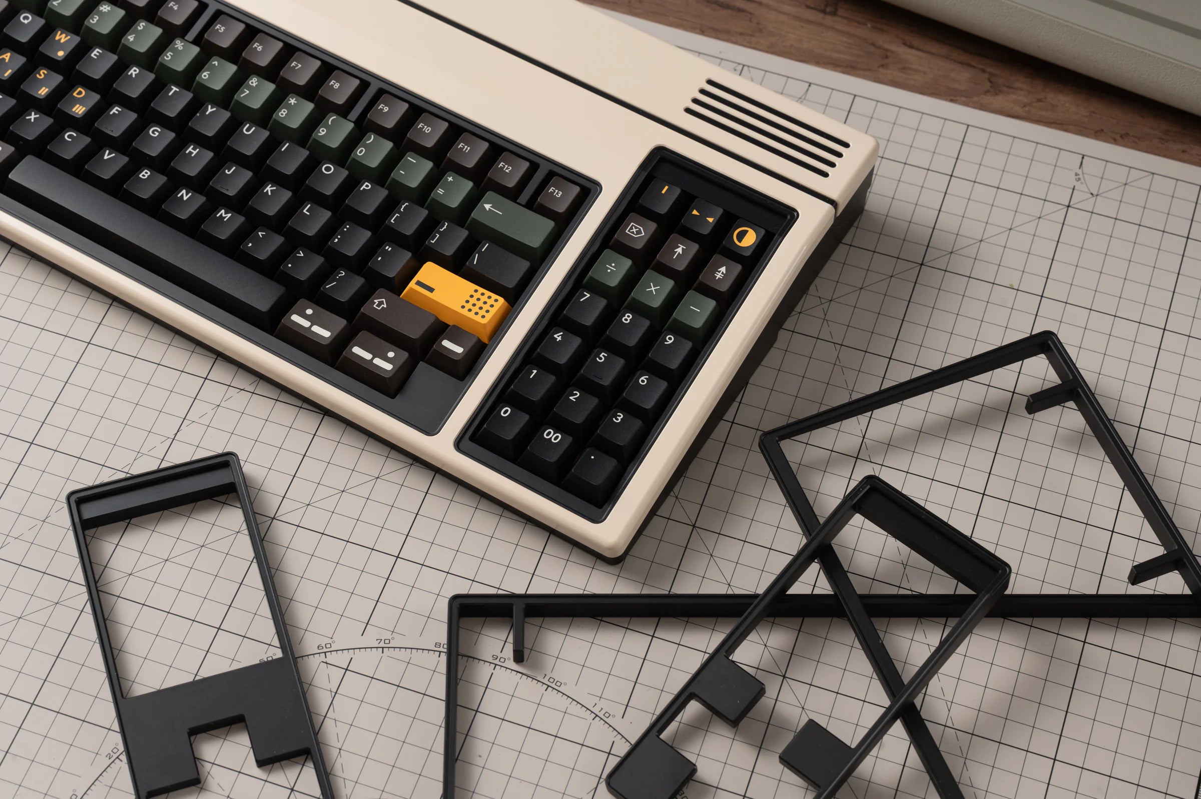 (In Stock) Deadline Studio T9 Keyboard Kit