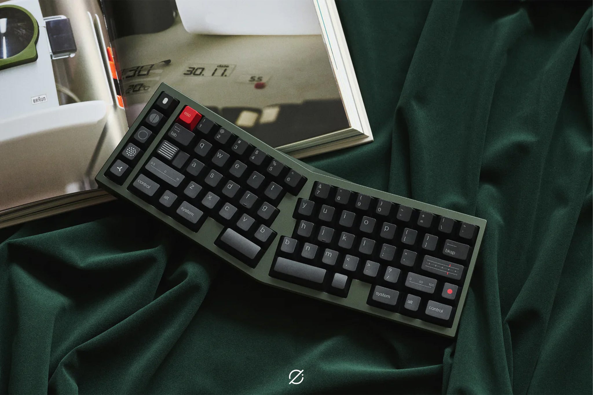 (Group Buy) PBTfans x Openkey Design Less But Better Dark