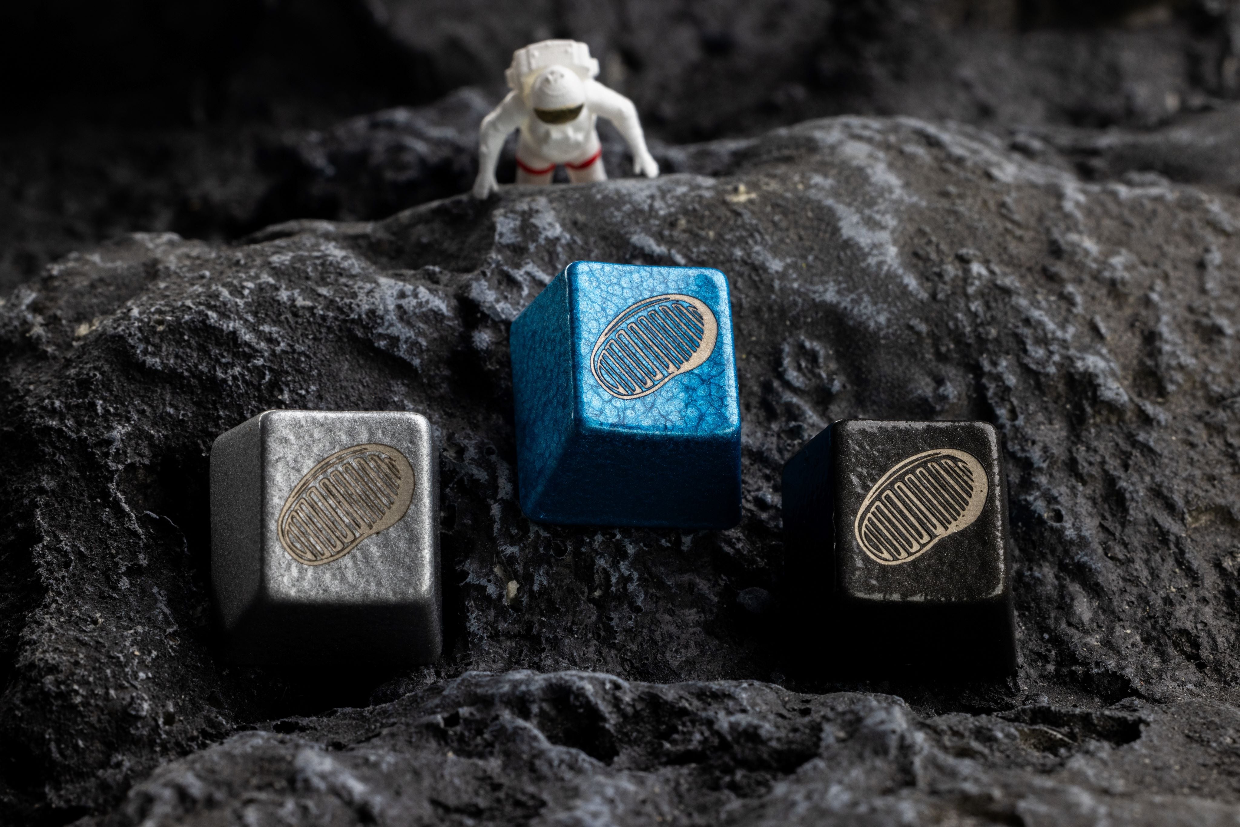 (Group Buy) Awekeys Metal Keycaps Set - Moon Landing