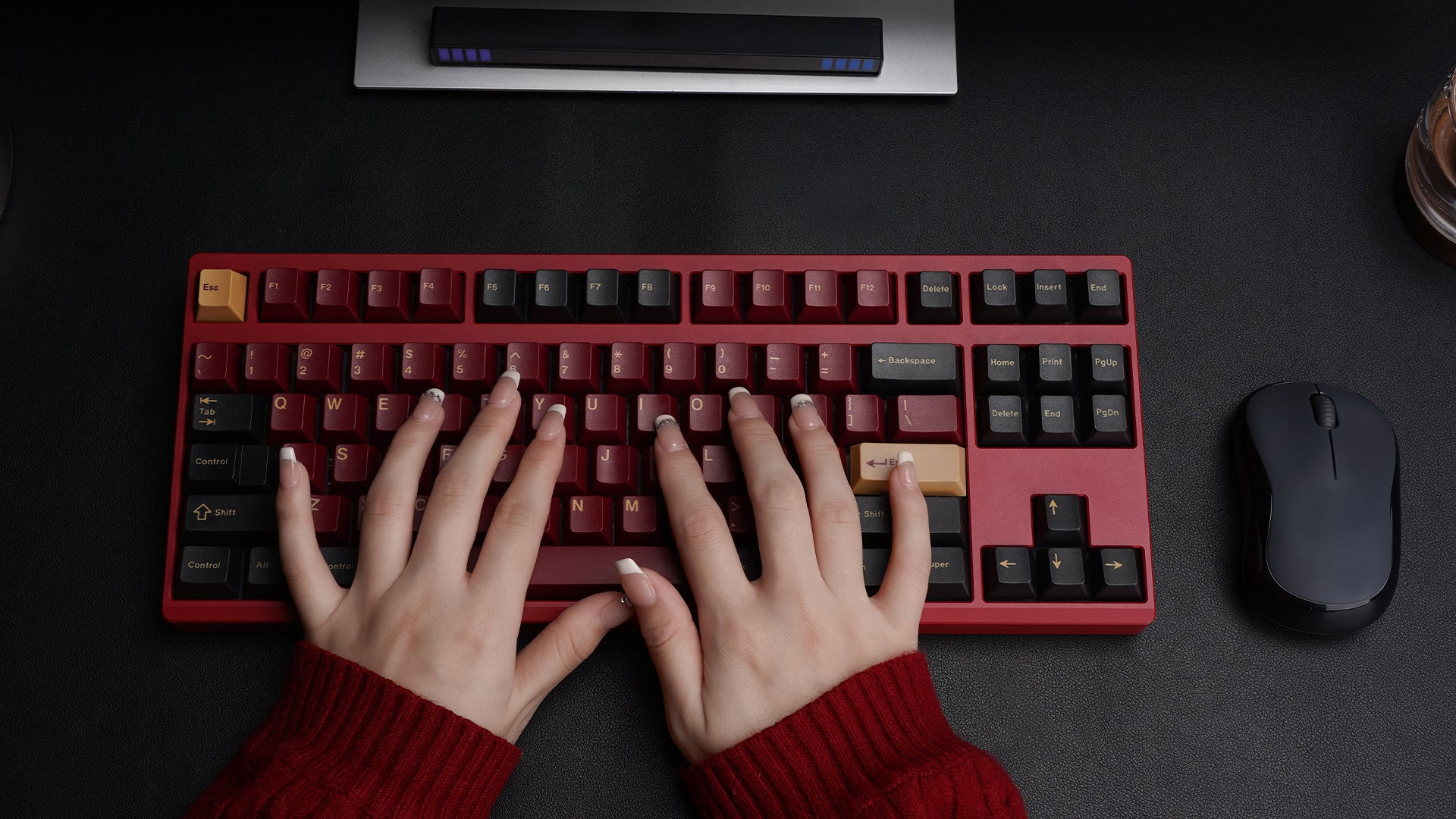 (Group Buy) ZOOM TKL ESSENTIAL EDITION - Scarlet Red