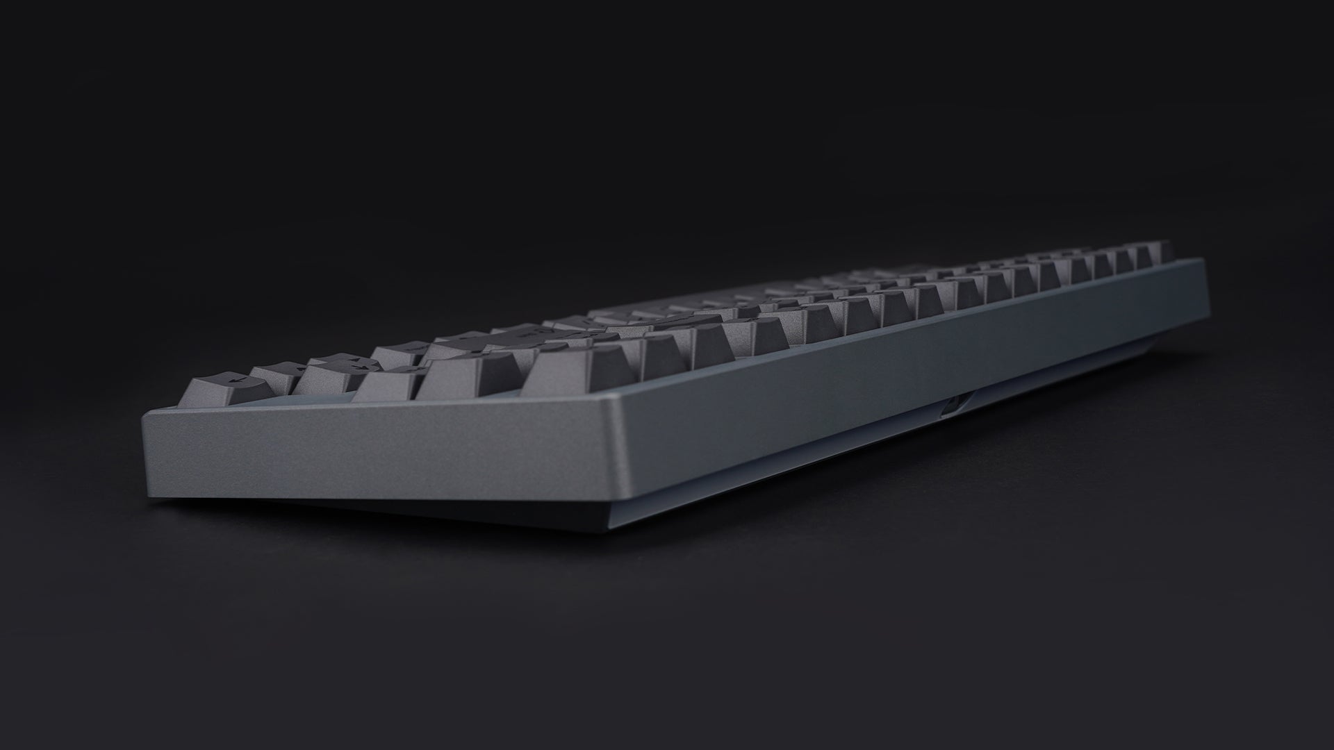 (Group Buy) ZOOM TKL ESSENTIAL EDITION - Cool Grey