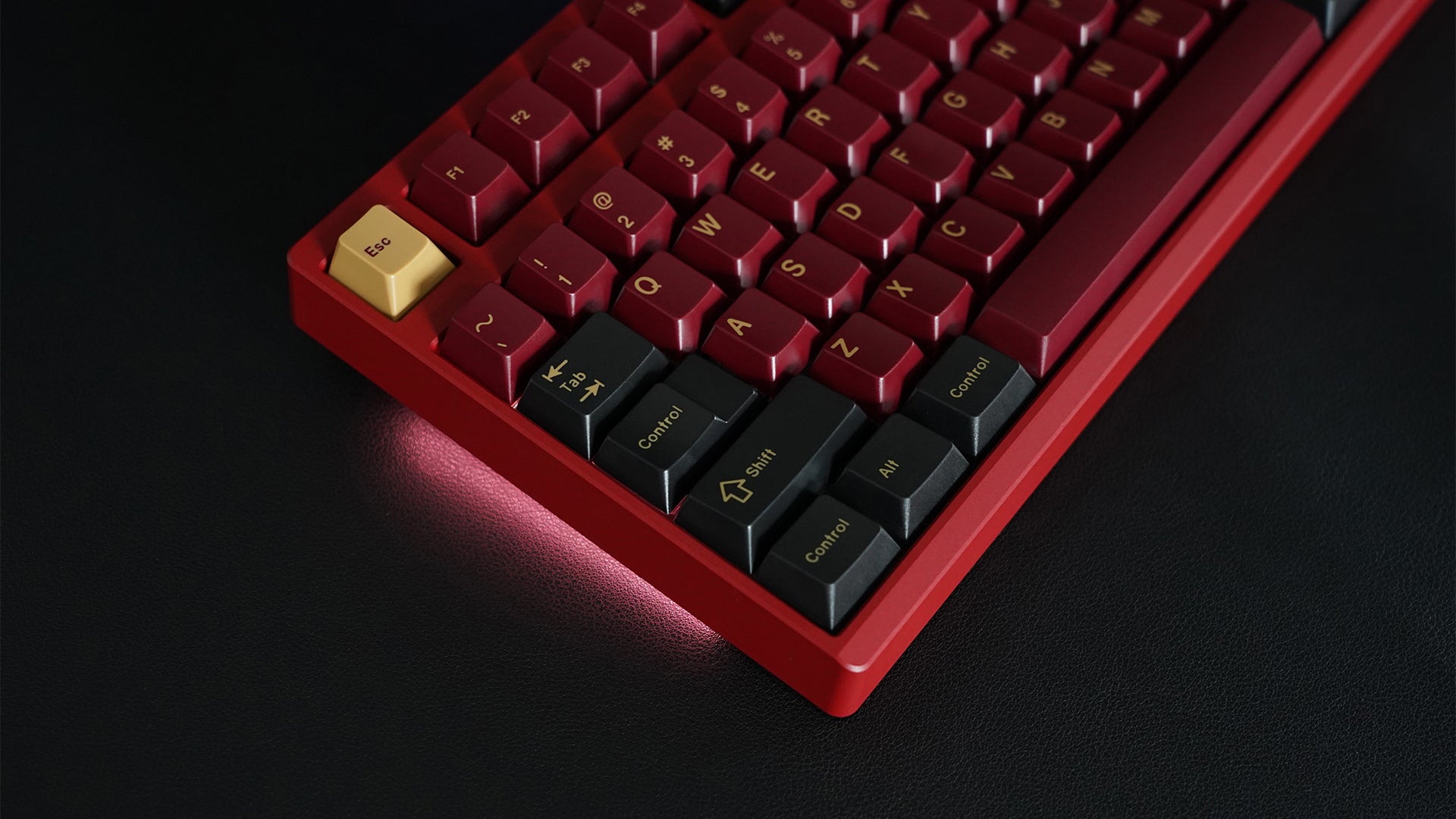 (Group Buy) ZOOM TKL ESSENTIAL EDITION - Scarlet Red