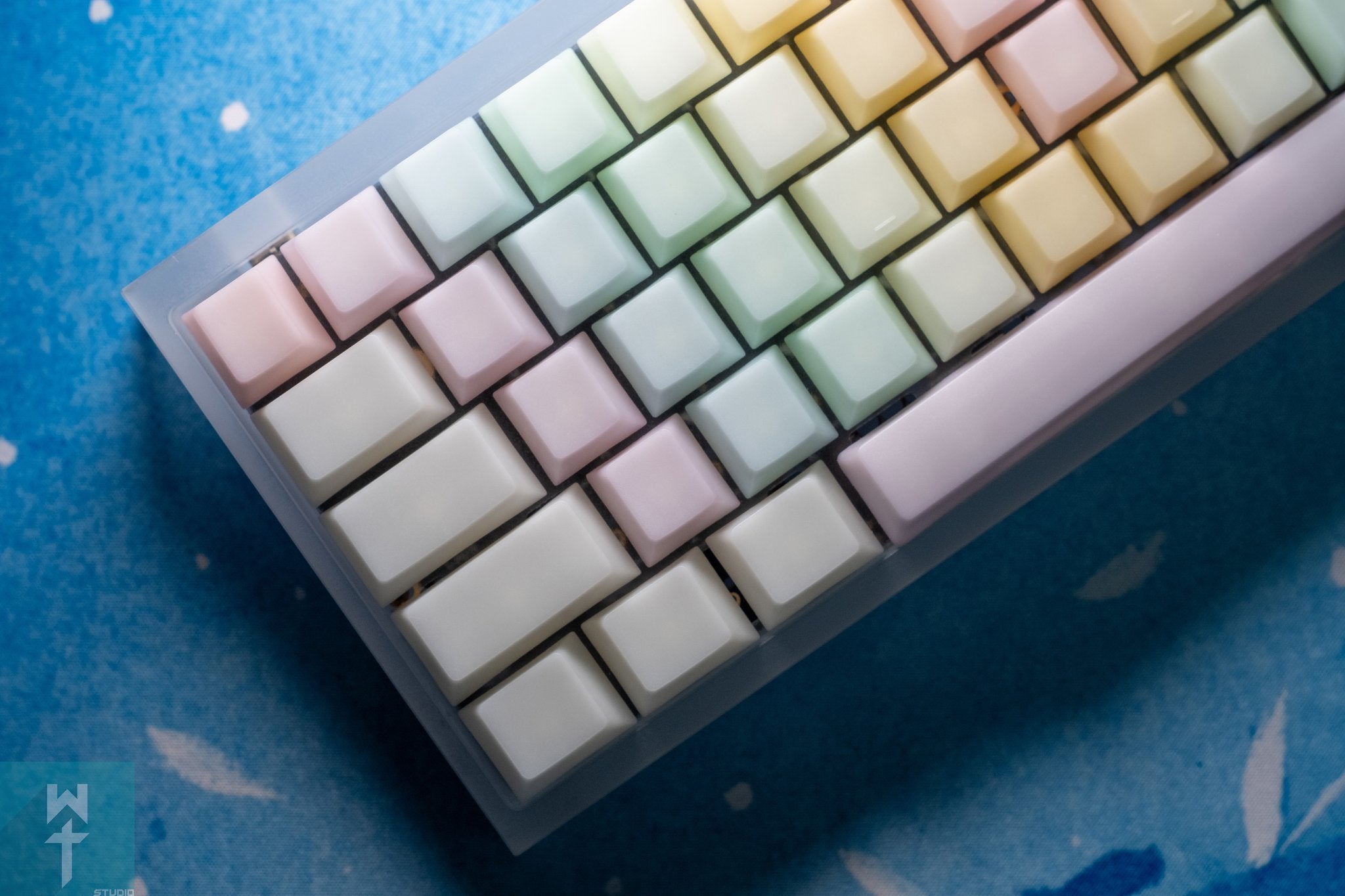 (In Stock) POM Jelly Keycaps (Ink and Rainbow colourways)