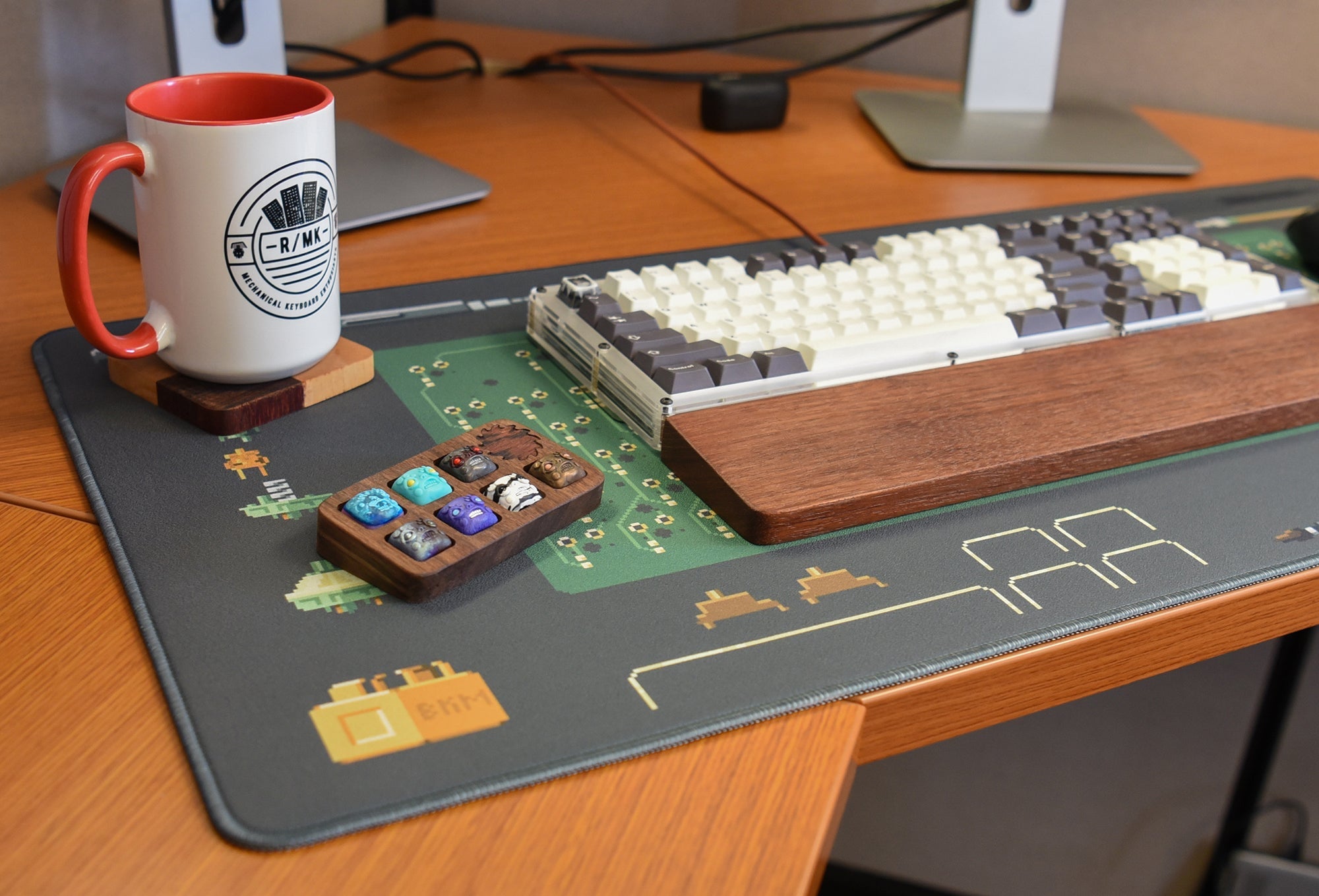 (In Stock) 32Bit Build Deskmats