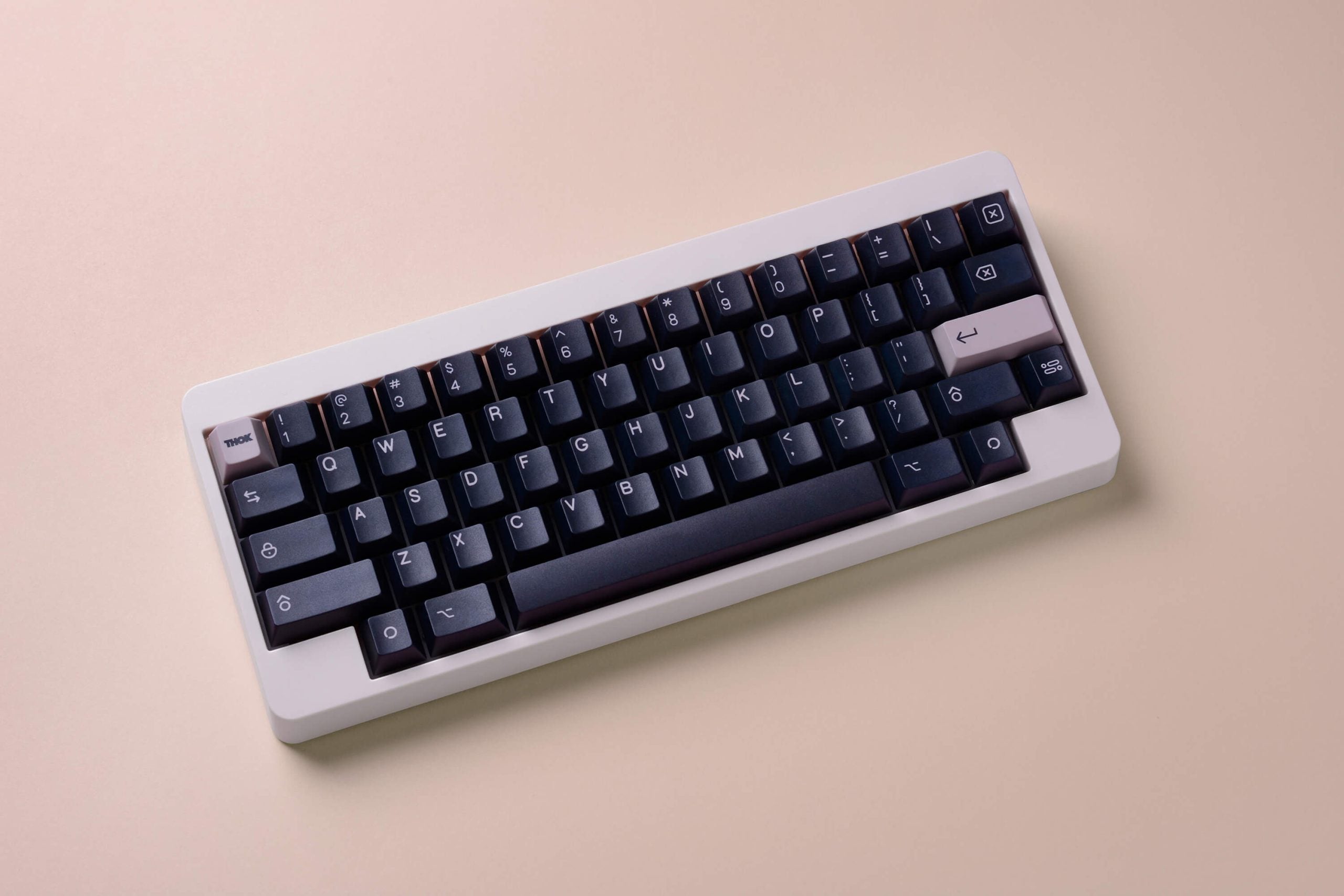 (Group Buy) THOK Lab Dark keyset