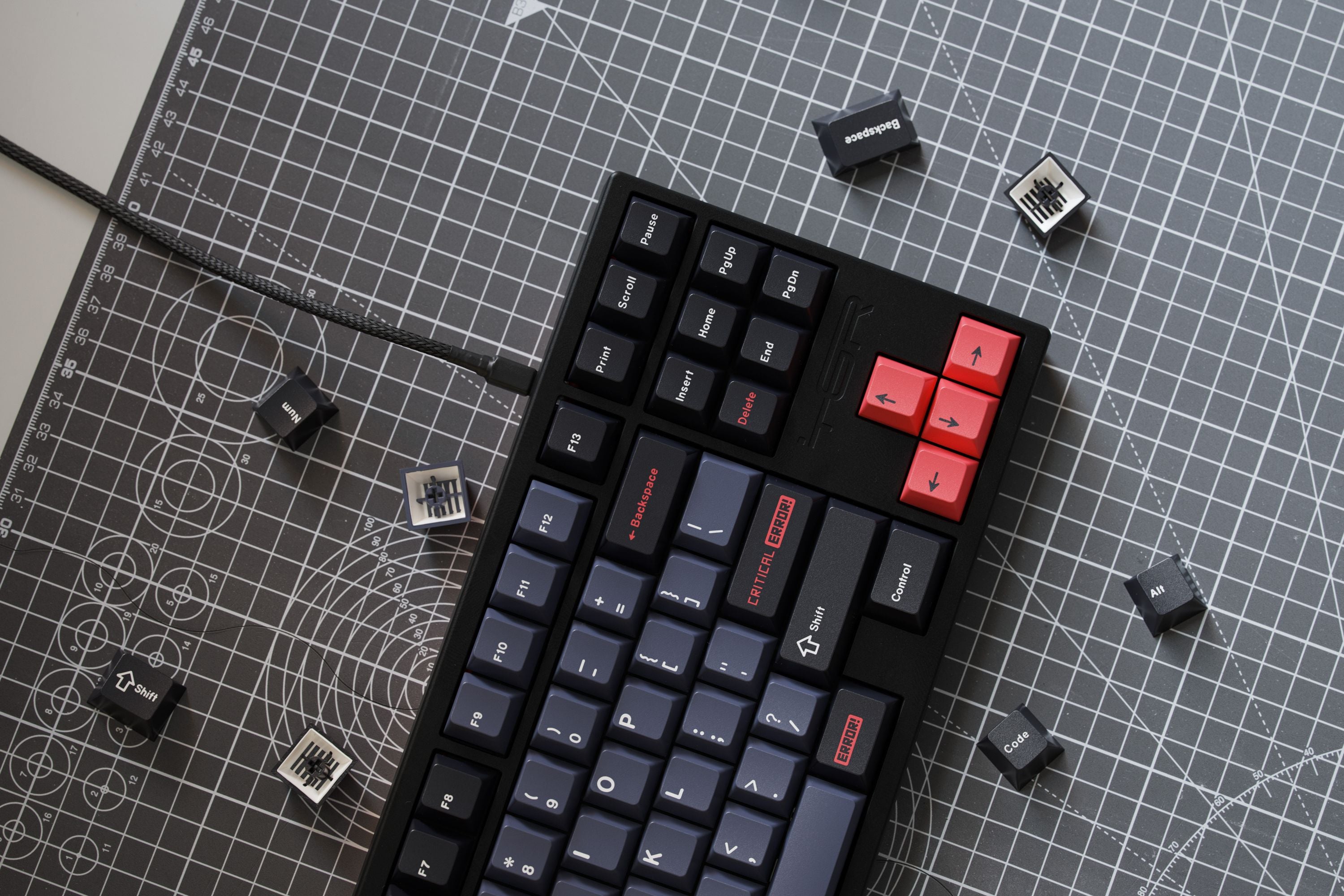 (Group Buy) GMK Dracula V2