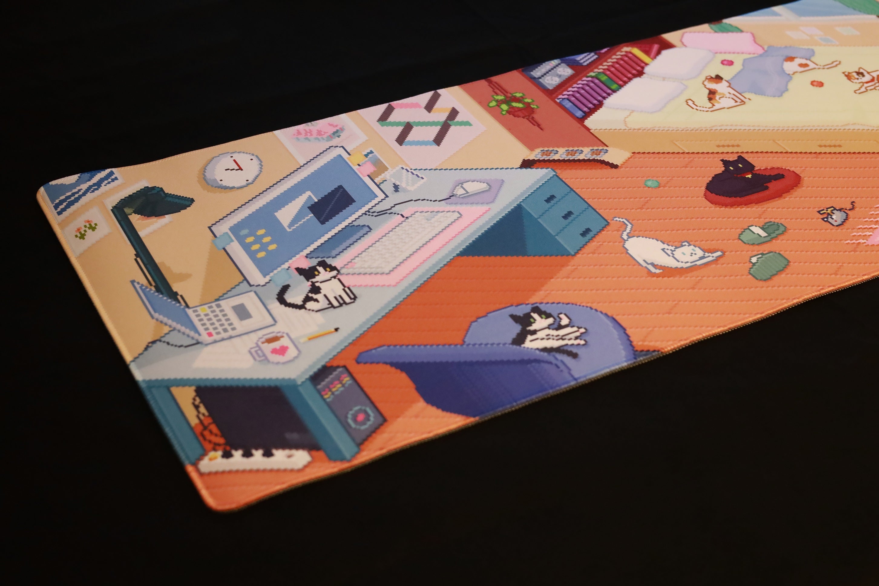 (In Stock) Dot Cat and Dot Dog Deskmats