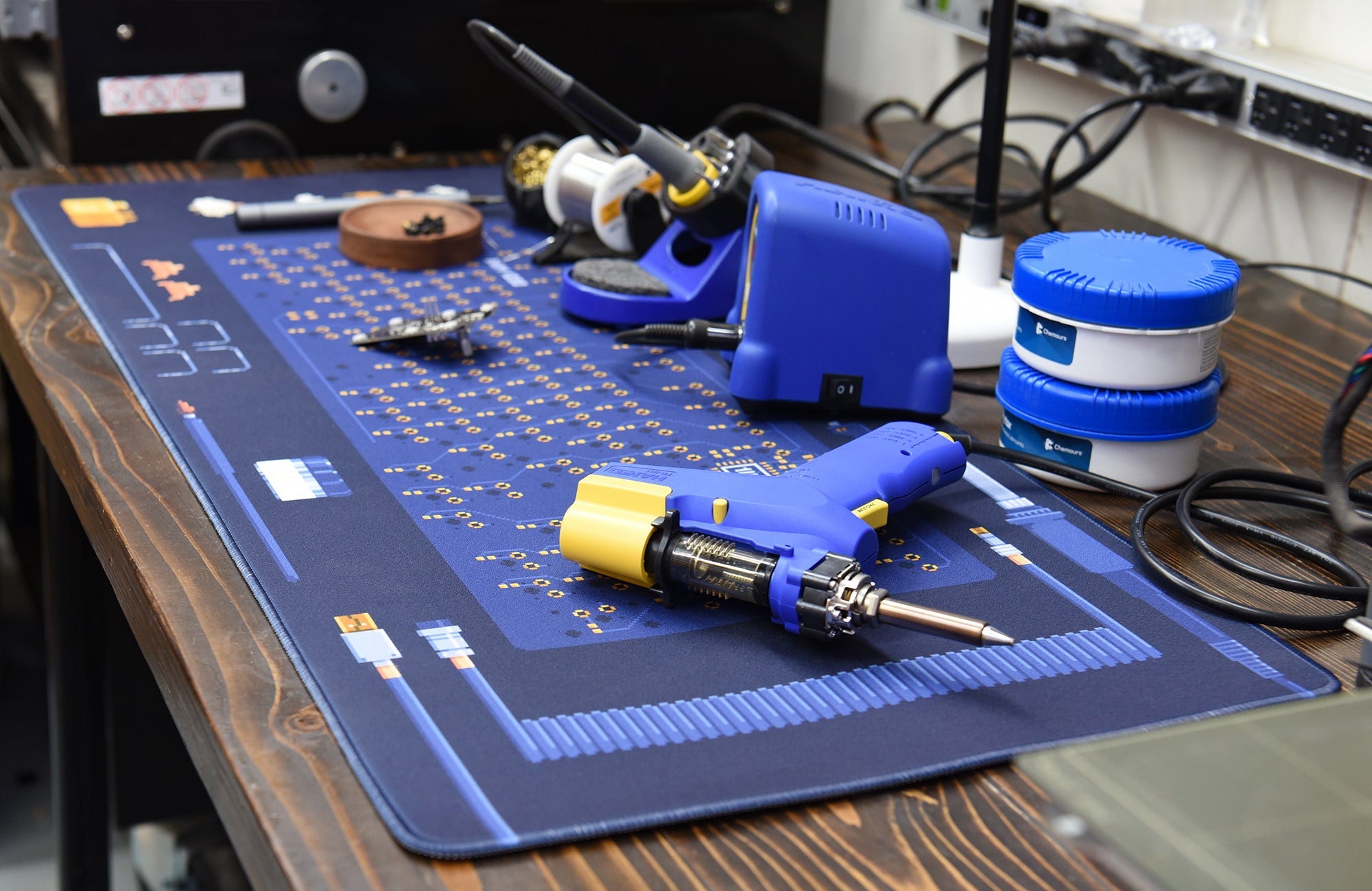 (In Stock) 32Bit Build Deskmats